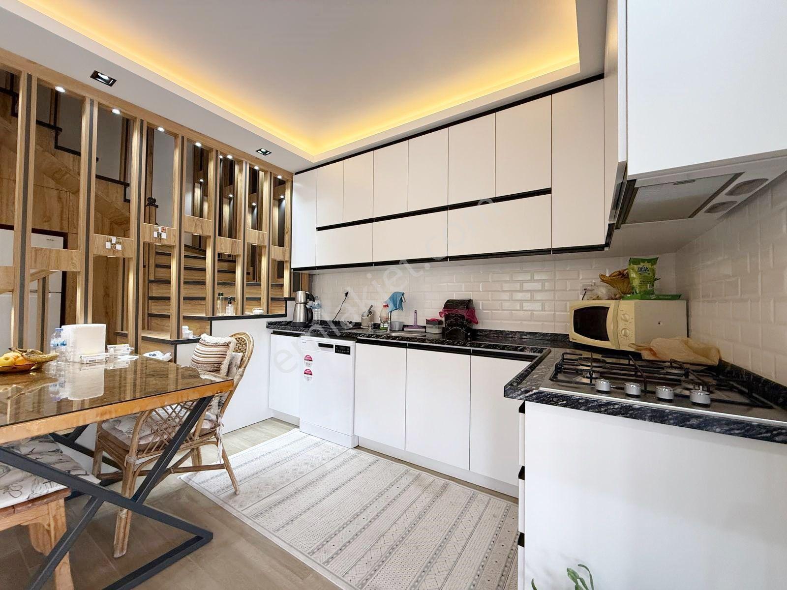 ░_*arcıty*_░den Güzelyayla'da 4+1 376 M² Arsa İçi Dublex Villa - Görsel 11