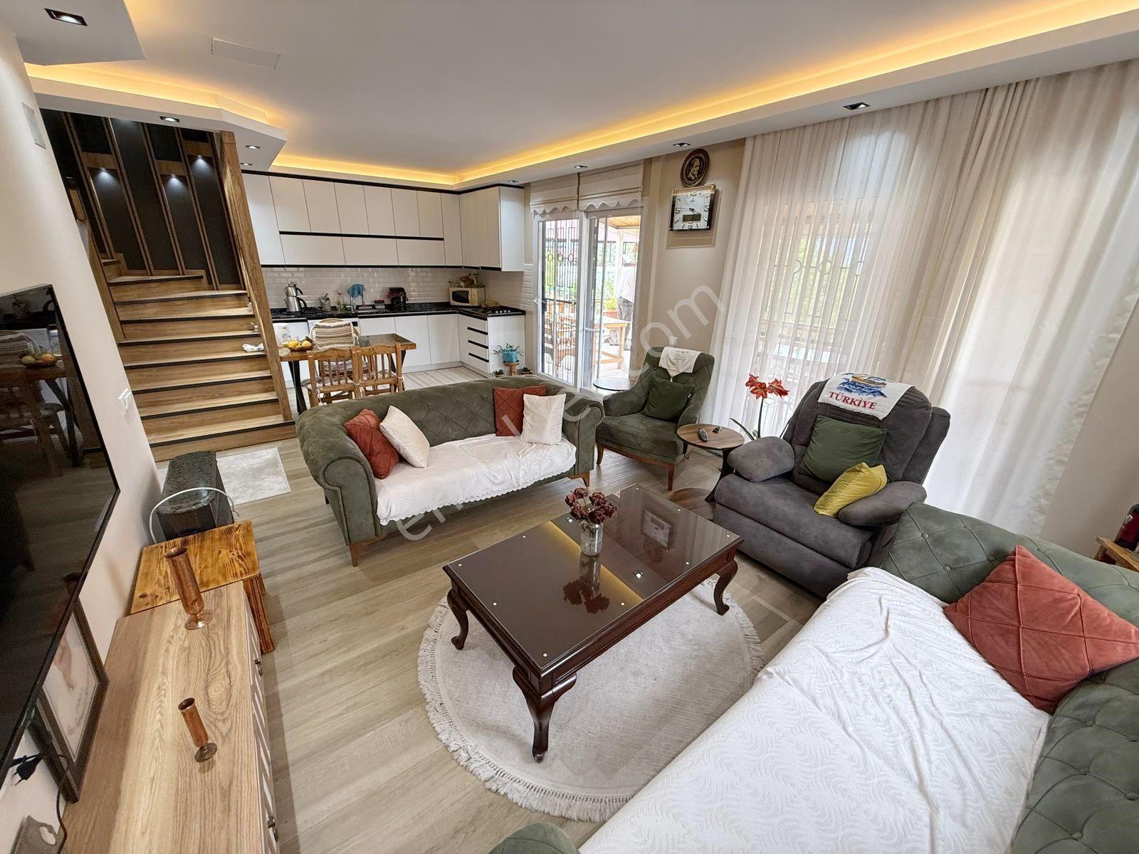 ░_*arcıty*_░den Güzelyayla'da 4+1 376 M² Arsa İçi Dublex Villa - Görsel 6