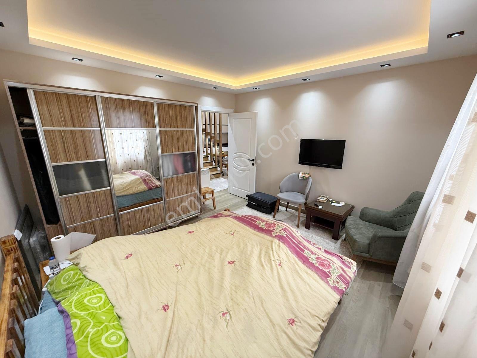 ░_*arcıty*_░den Güzelyayla'da 4+1 376 M² Arsa İçi Dublex Villa - Görsel 14