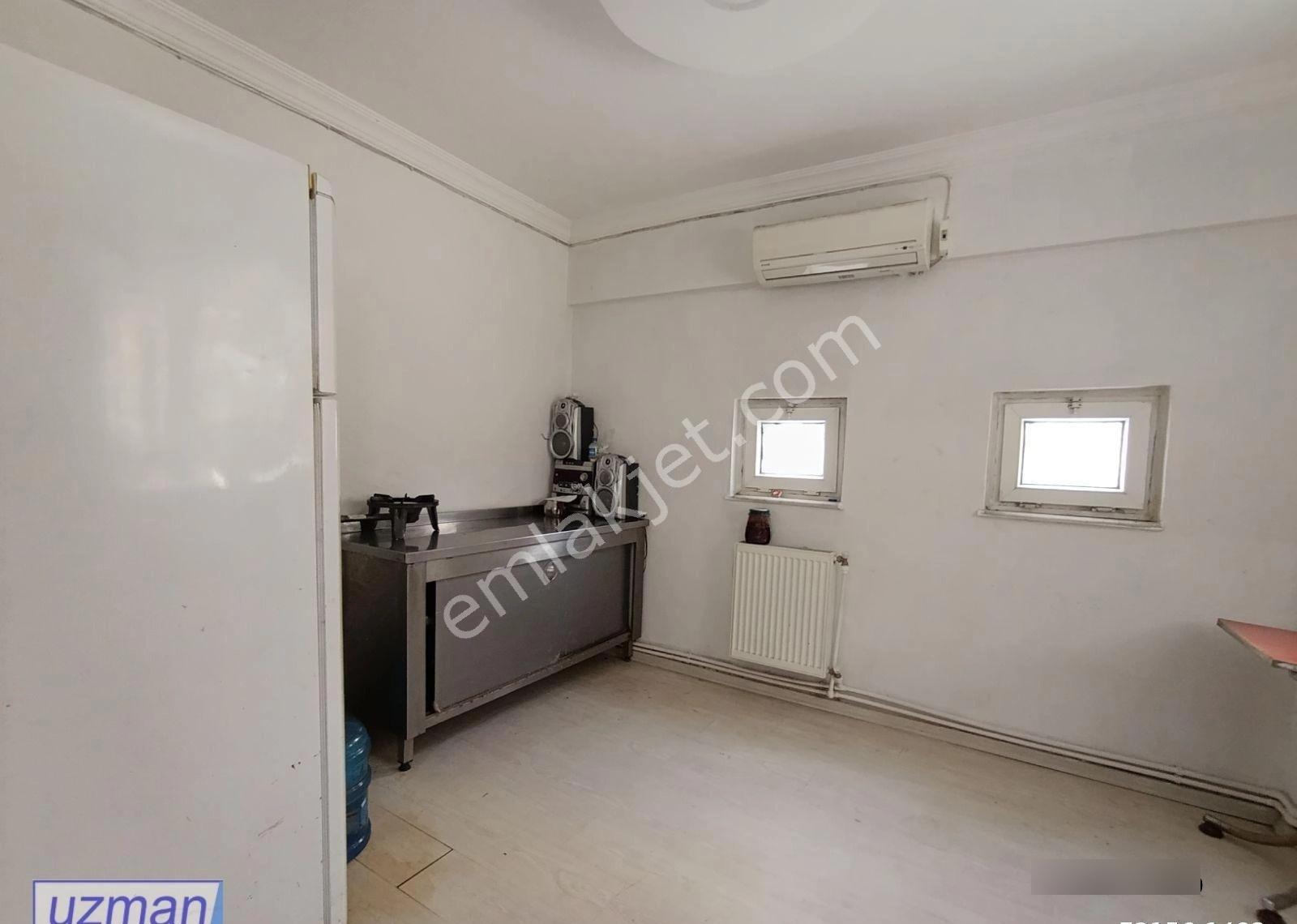 Kuşadası Merkez'de Mükemmel Lokasyonda 6+2 Satılık Fourlex Villa - Görsel 21