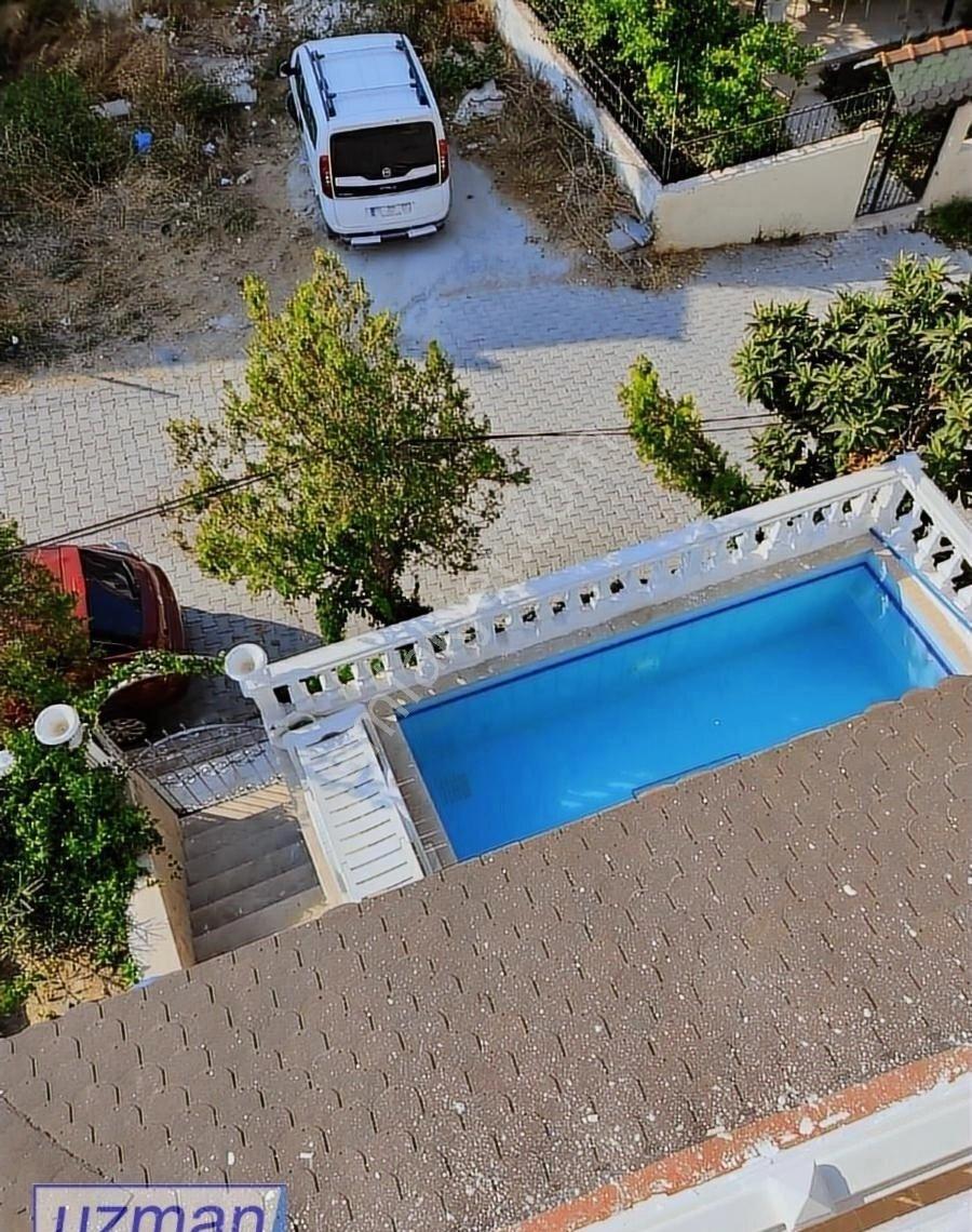 Samos Manzaralı 4+1 Havuzlu Site İçi Eşyalı Kiralık Lüks Villa - Görsel 3