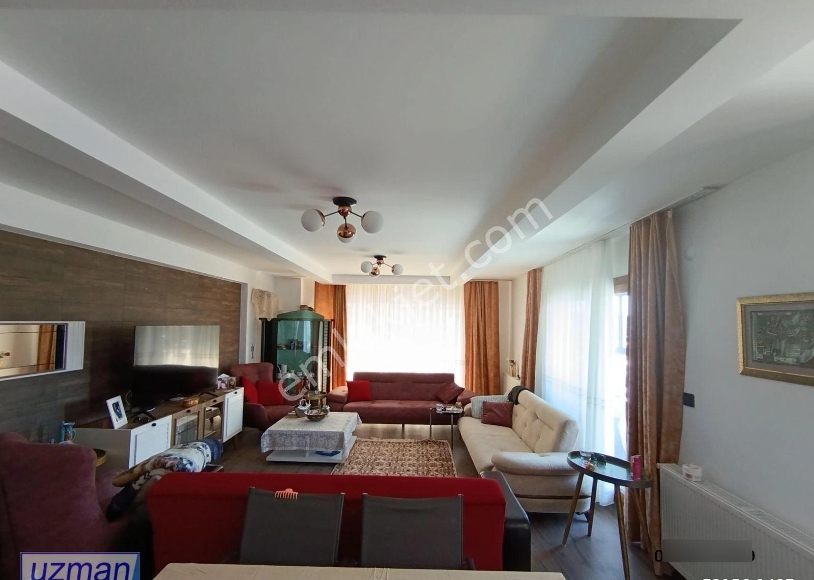 Değirmendere'de Havuzlu Site İçinde 3+1 Eşyalı Kiralık Daire - Görsel 14