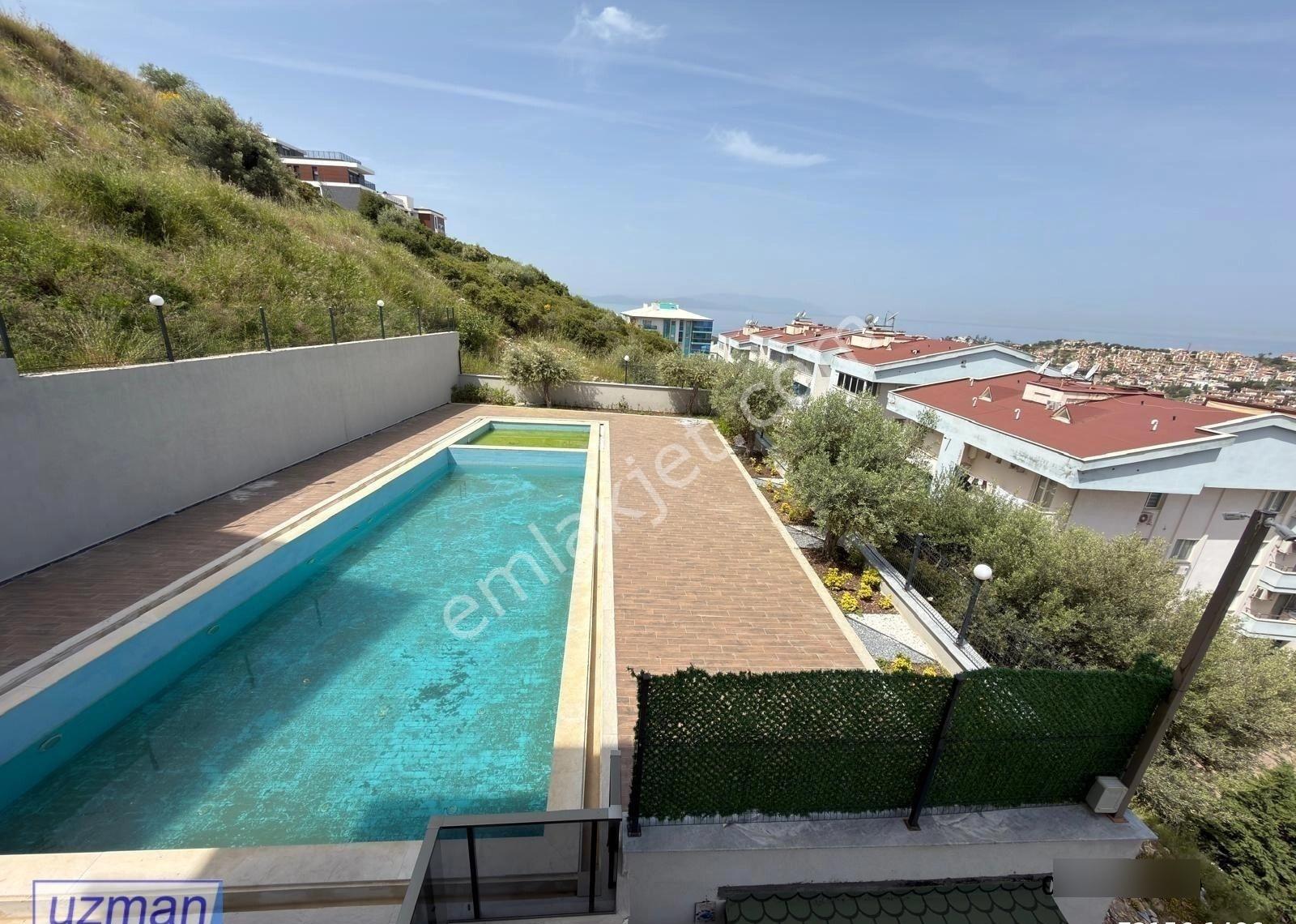 Kusadası Konforlu Lüx Fuul Manzaralı 2+1 Satılık Daire