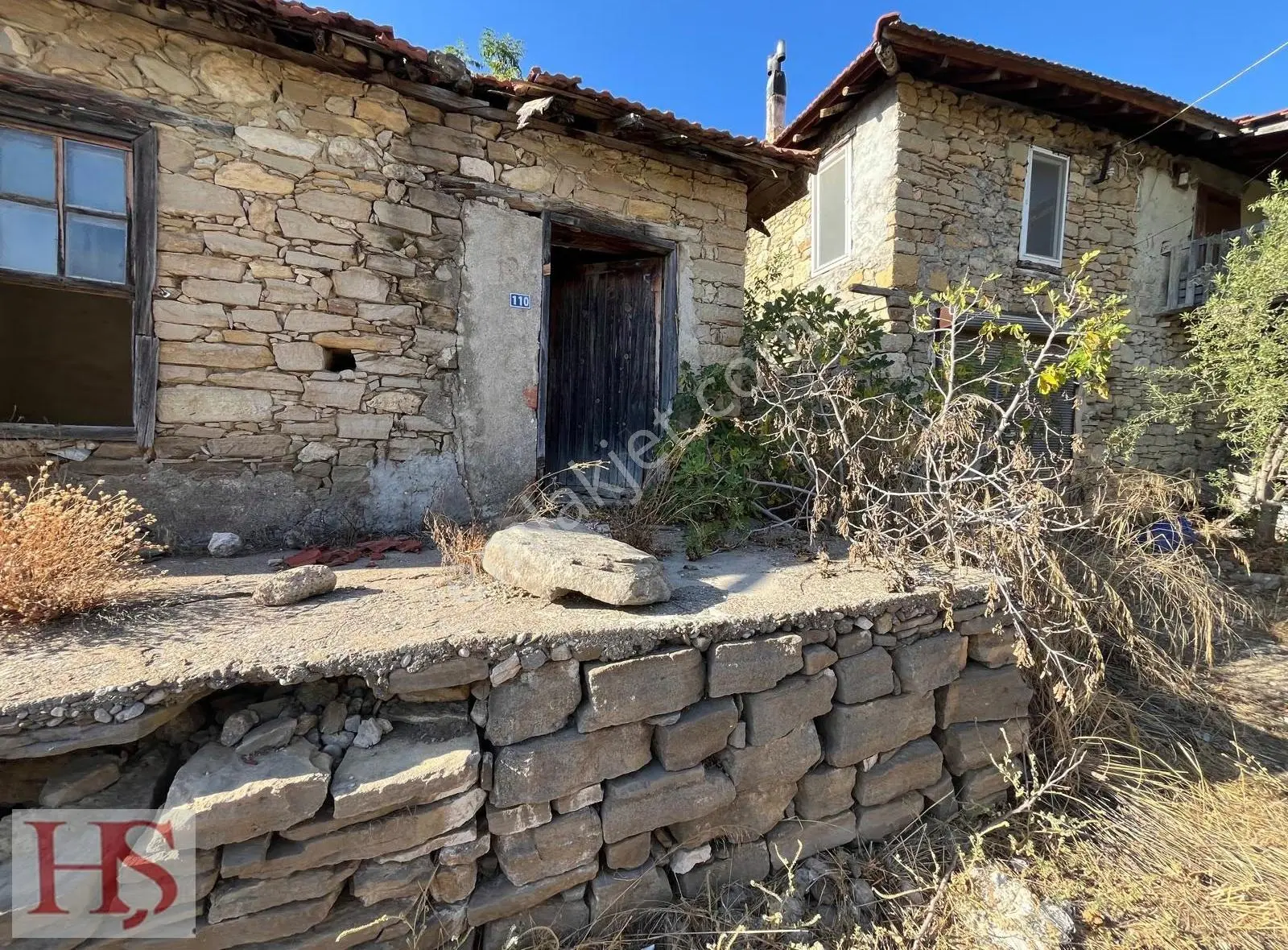 Bereket Mah Denize Araç İle 5 Dk Mesafede Satılık Taş Ev Tektapu - Görsel 2