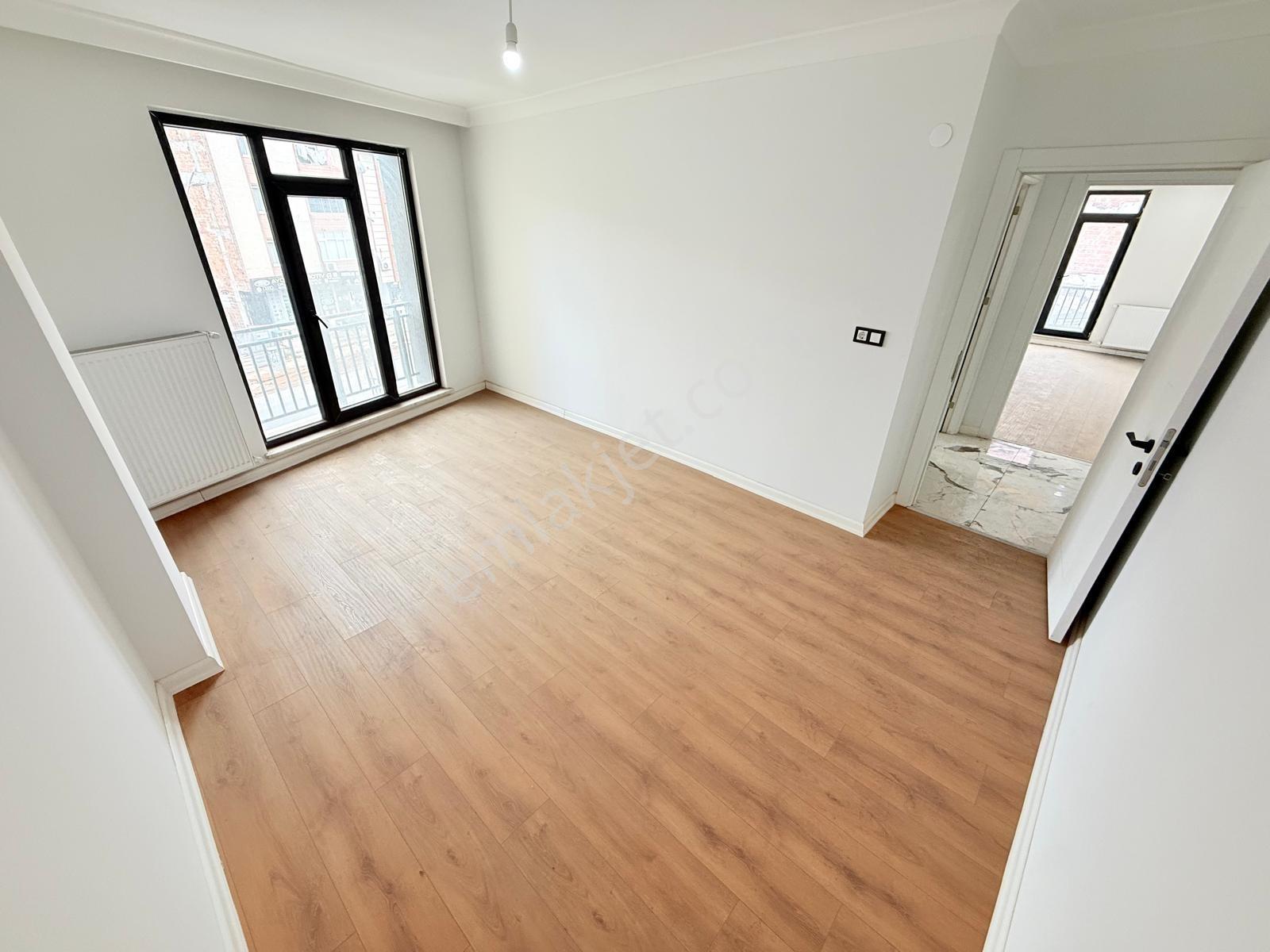 Pusula İnş.tan 50 Yıl Mah Cadde Uzerinde 125m2 3+1 1kat Daire - Görsel 26