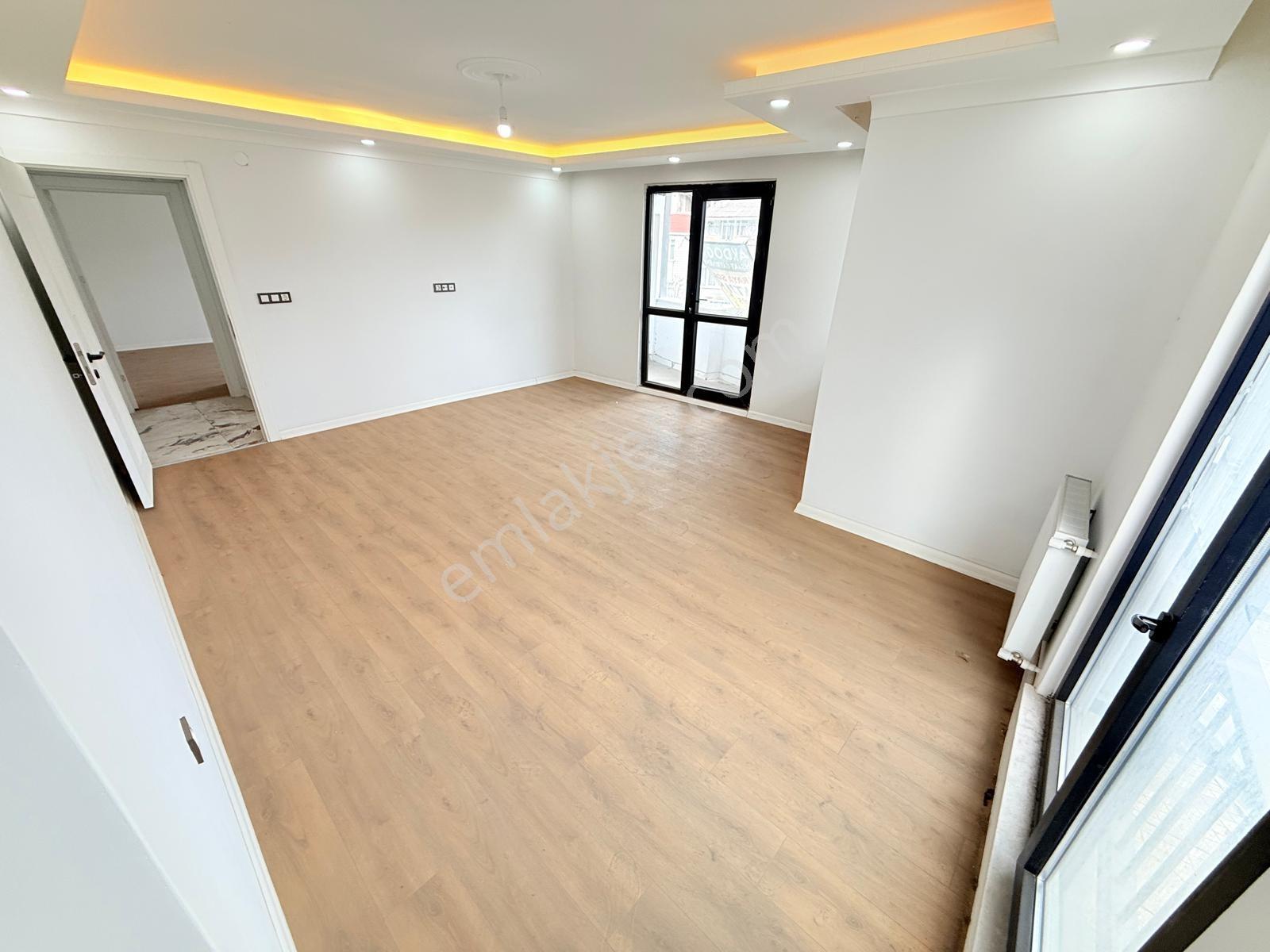 Pusula İnş.tan 50 Yıl Mah Cadde Uzerinde 125m2 3+1 1kat Daire - Görsel 13
