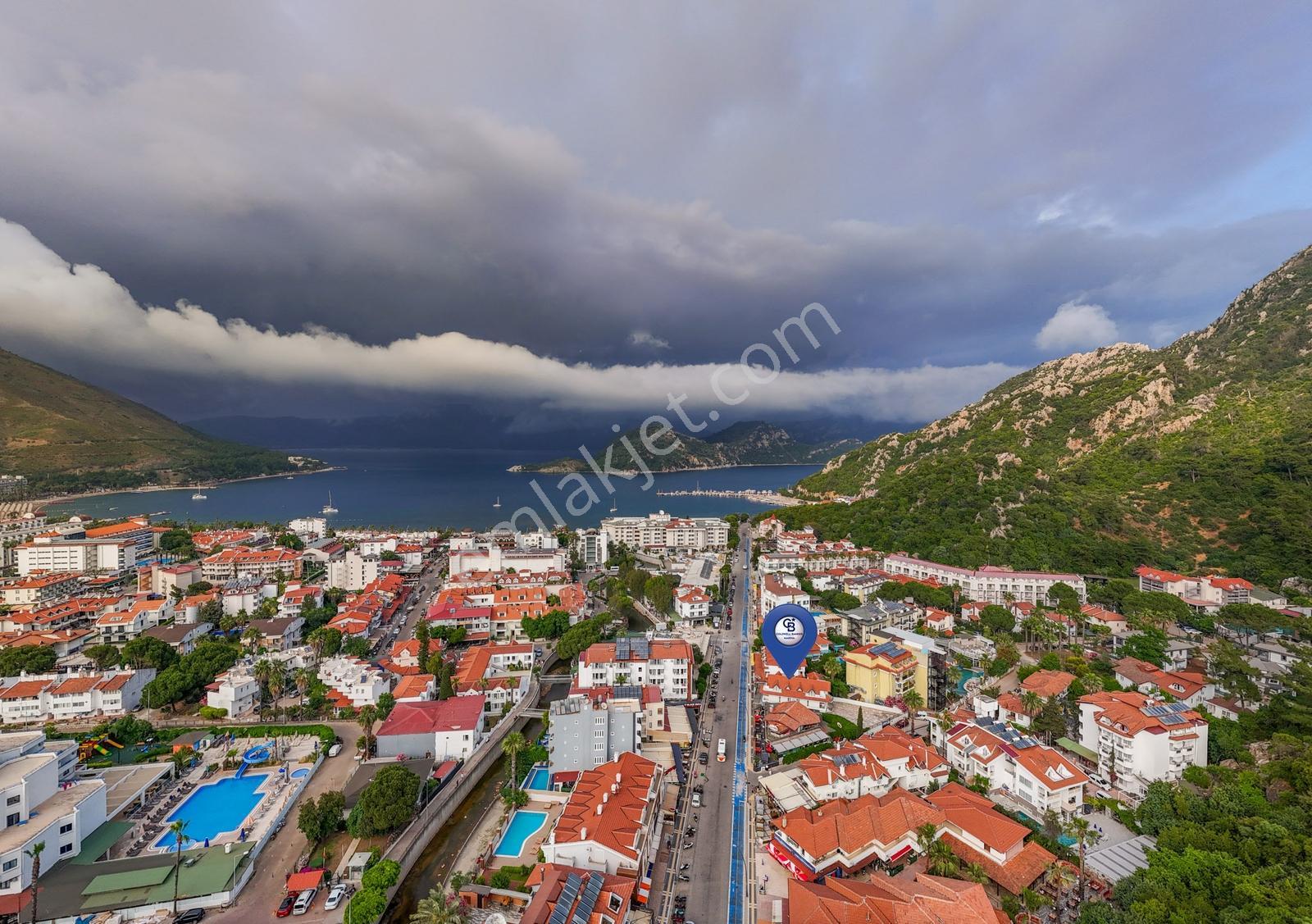 Cb Marina'dan İçmeler'de Ana Cadde'de Kiralık 1+0 Daireler - Görsel 15