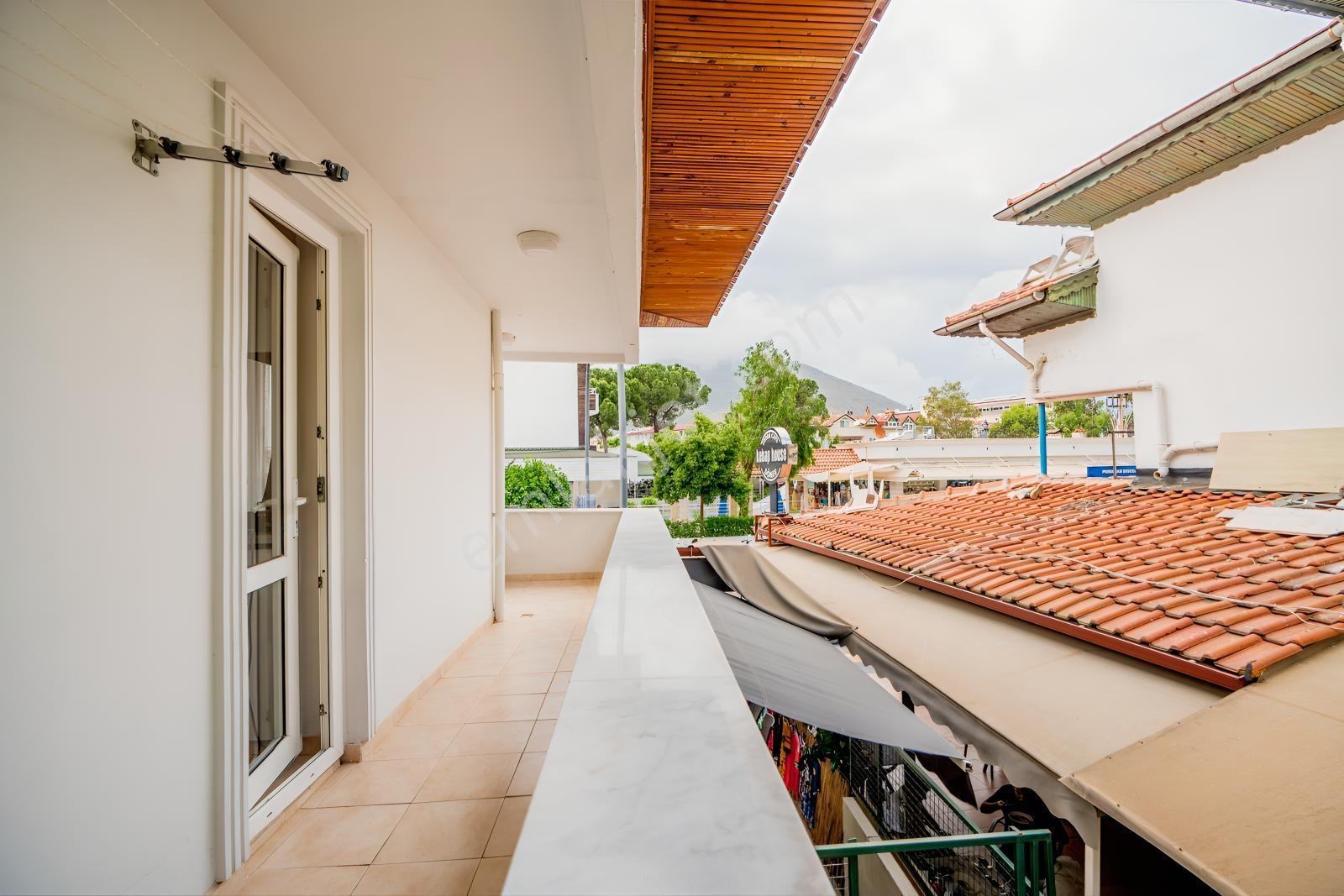 Cb Marina'dan İçmeler'de Ana Cadde'de Kiralık 1+0 Daireler - Görsel 21