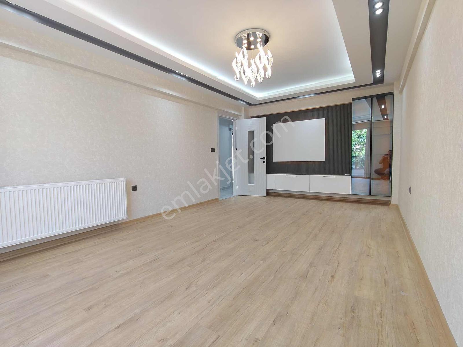 Balçova Ladin Sokak'ta 3+1 130 M2 Ultra Lüx Satılık Daire - Görsel 24
