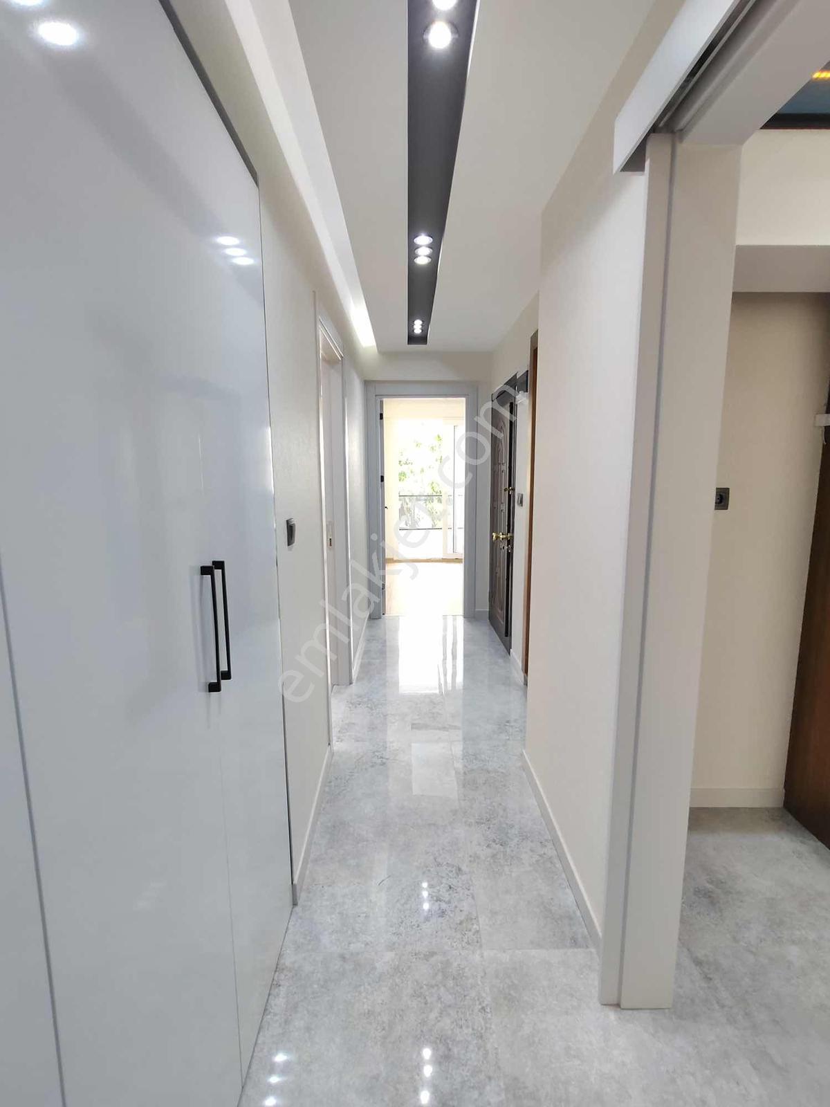 Balçova Ladin Sokak'ta 3+1 130 M2 Ultra Lüx Satılık Daire - Görsel 20
