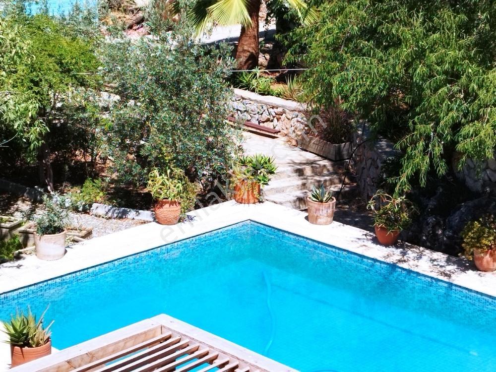 Marmaris Bozburun Deniz Ve Ada Manzaralı Emsalsiz Villa - Görsel 26