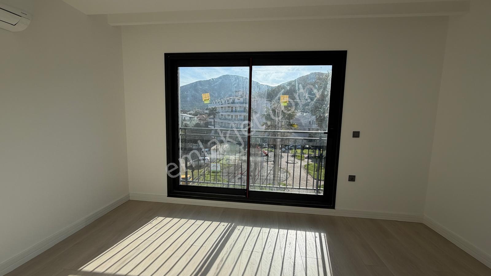 Marmaris Sitelerde Kiralık Sıfır 2+1 Dubleks Daire - Görsel 12