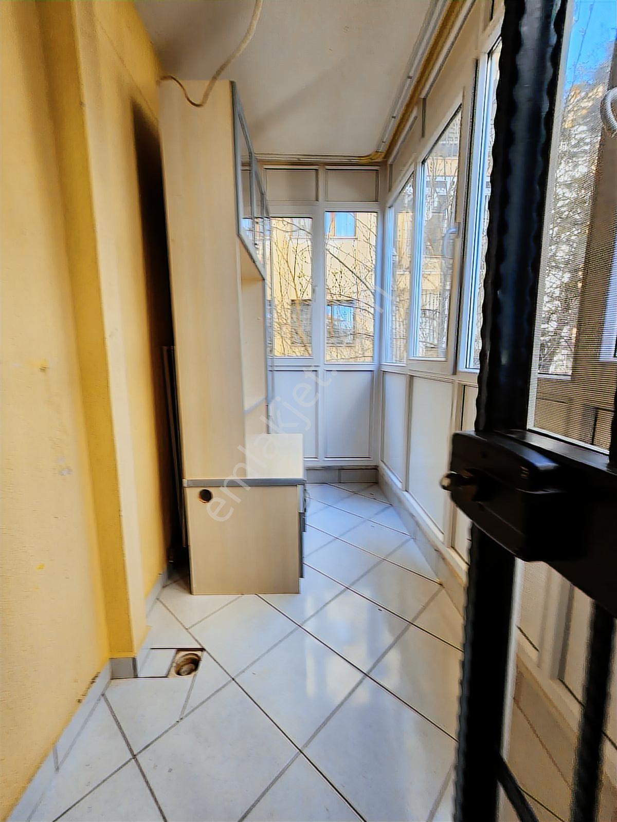 Adalet Mahallesinde Önü Ferah 3+1 Kiralık Daire - Görsel 8
