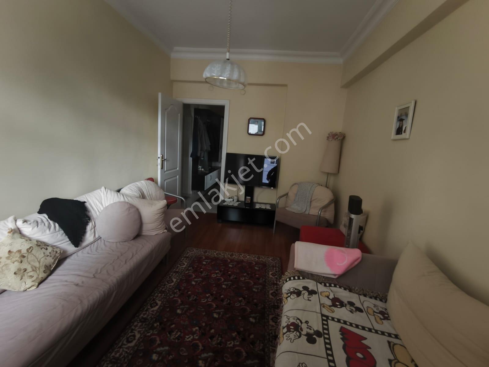 Beylikdüzü Barış Mah 3+1 180m2 Ara Kat Satılık Daire - Görsel 9