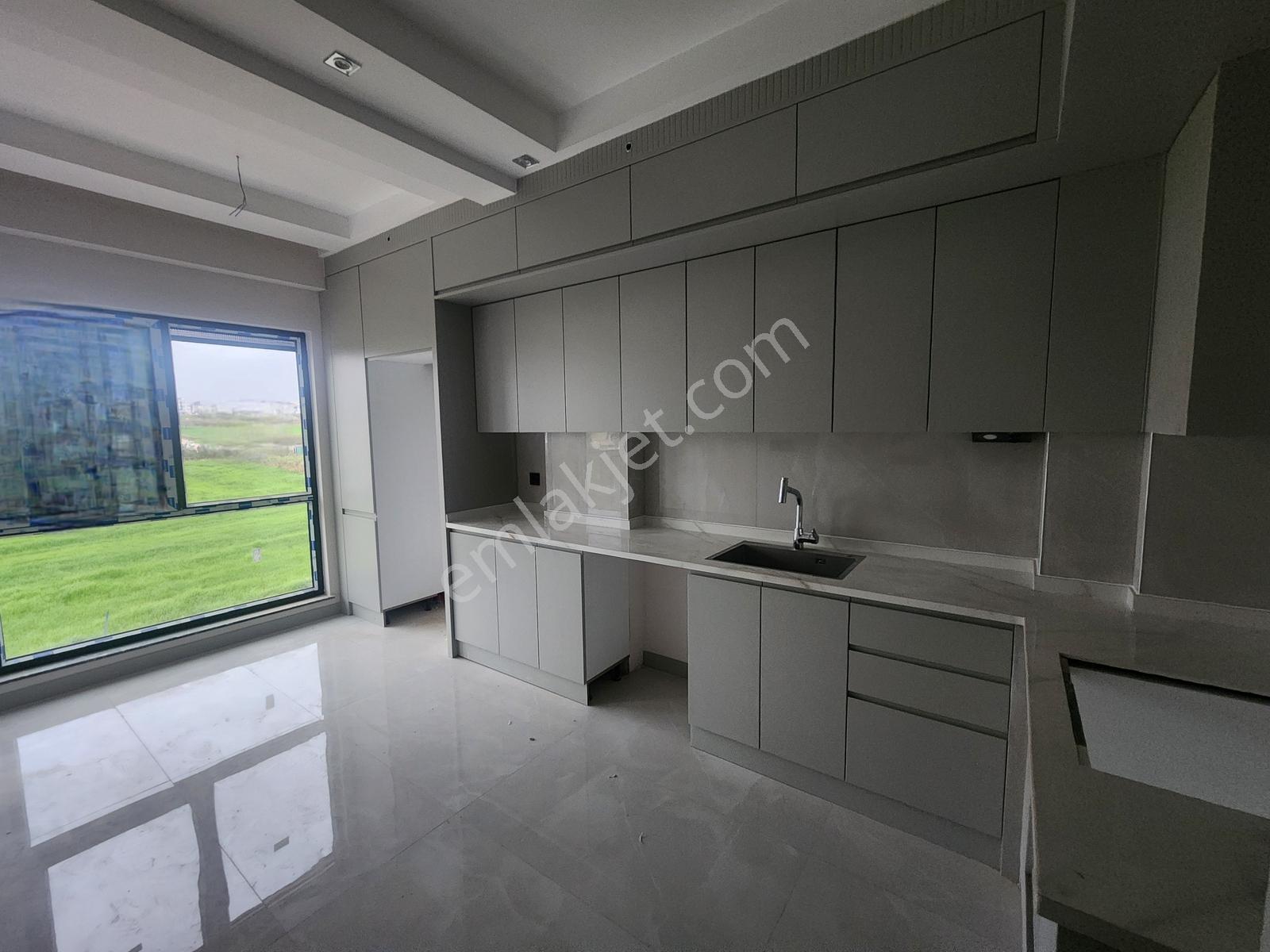 Üçler Ana Caddeye Yakın Sıfır 2+1 Kiralık Daire - Görsel 4