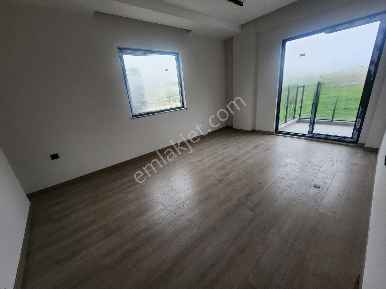 Üçler Ana Caddeye Yakın Sıfır 2+1 Kiralık Daire - Görsel 2