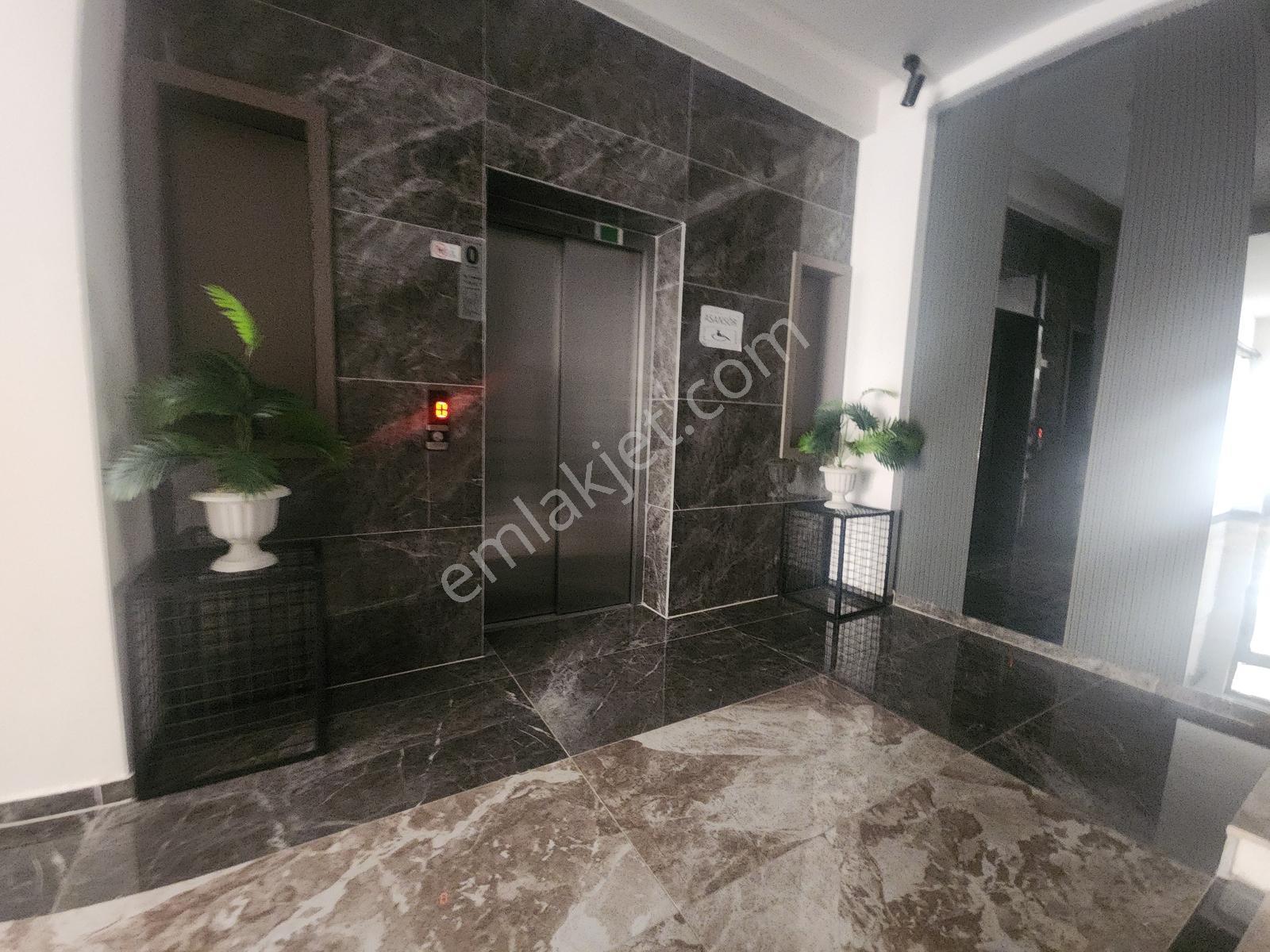 Üçler Bulvarında Önü Full Manzara Geniş 2+1 Satılık Daire - Görsel 31