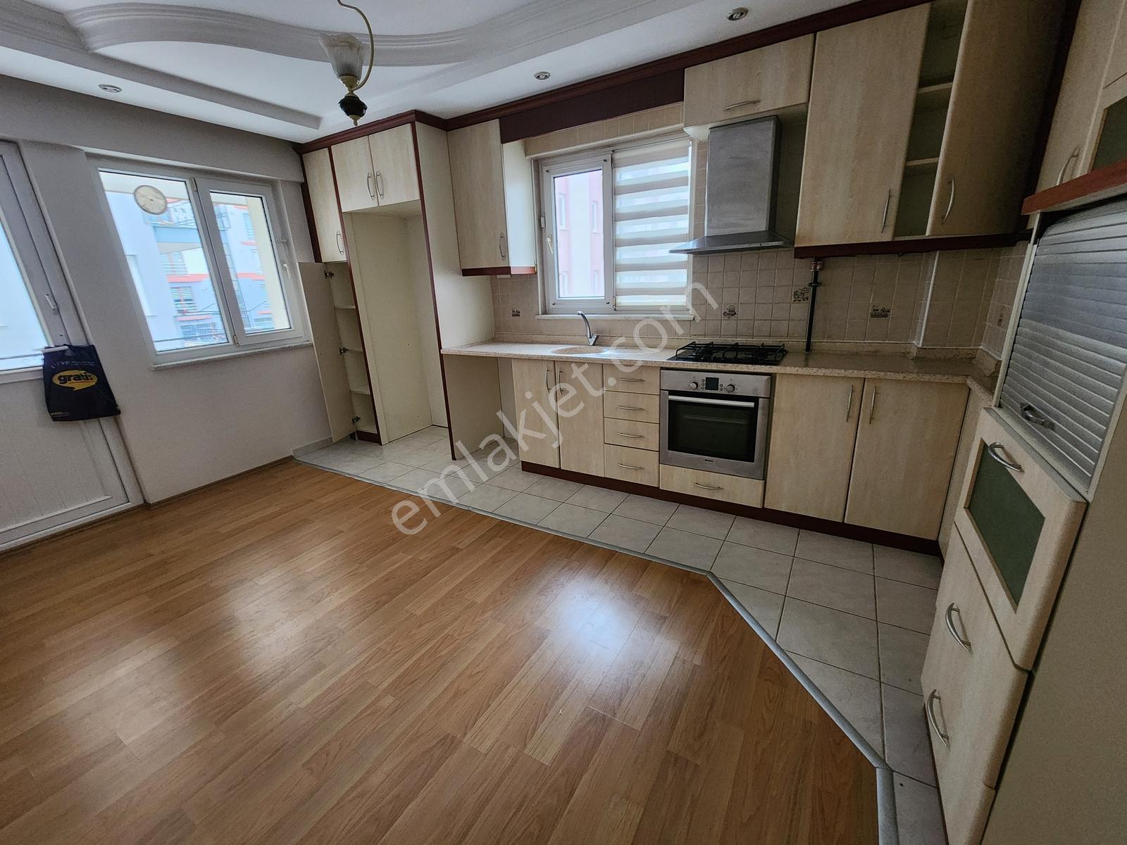 Sgk Adliye Aydem Yakını 190 M2 Site İçi Ara Kat Kiralık Daire - Görsel 2