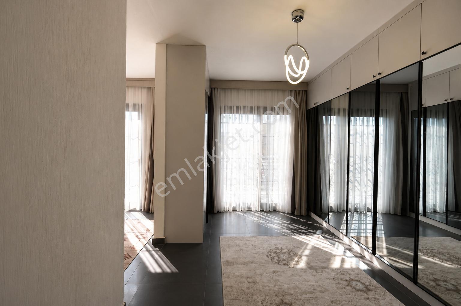 Akyarlar'da Site İçerisinde Satılık 4+2 Villa - Görsel 16