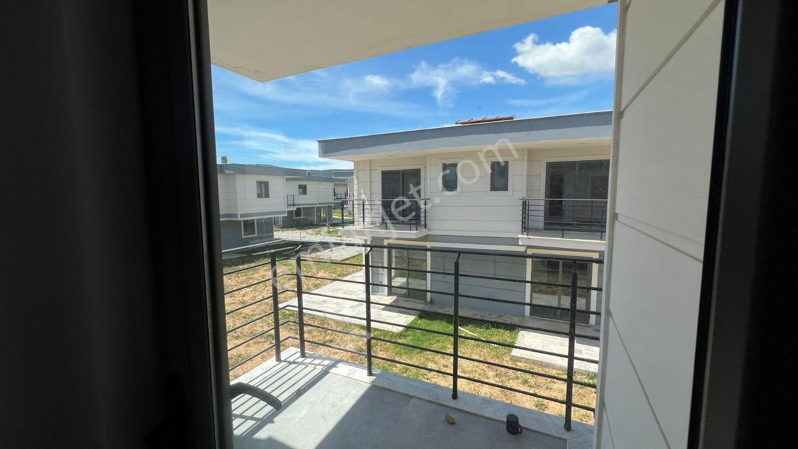 Milas Kazıklı Koyunda Havuzlu Sitede Satılık 3+1 Villa - Görsel 20