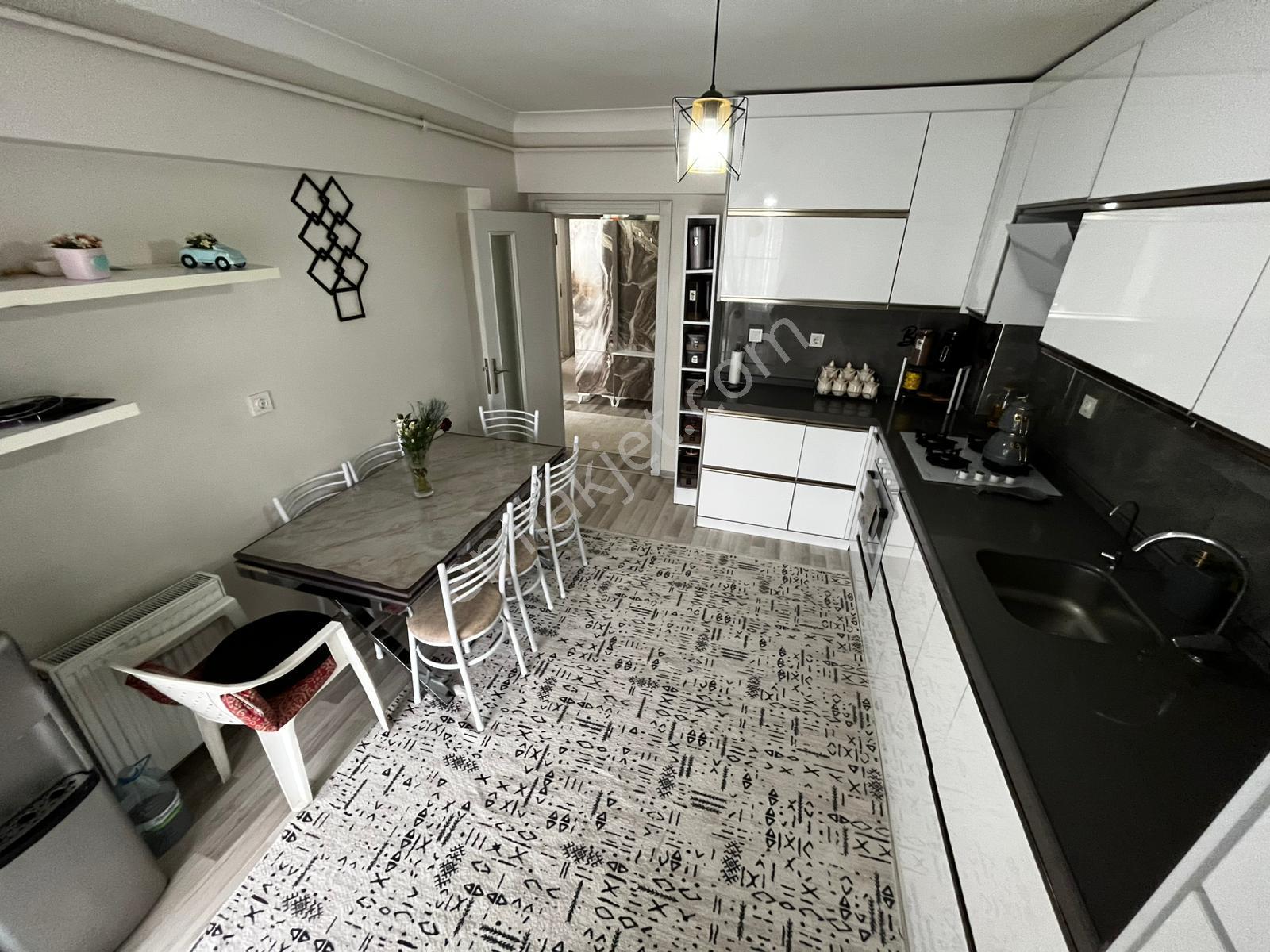 Es As Emlak'tan Pınarbaşı Mh Asansörlü 280m2 Masrafsız 6+1 Teras - Görsel 3