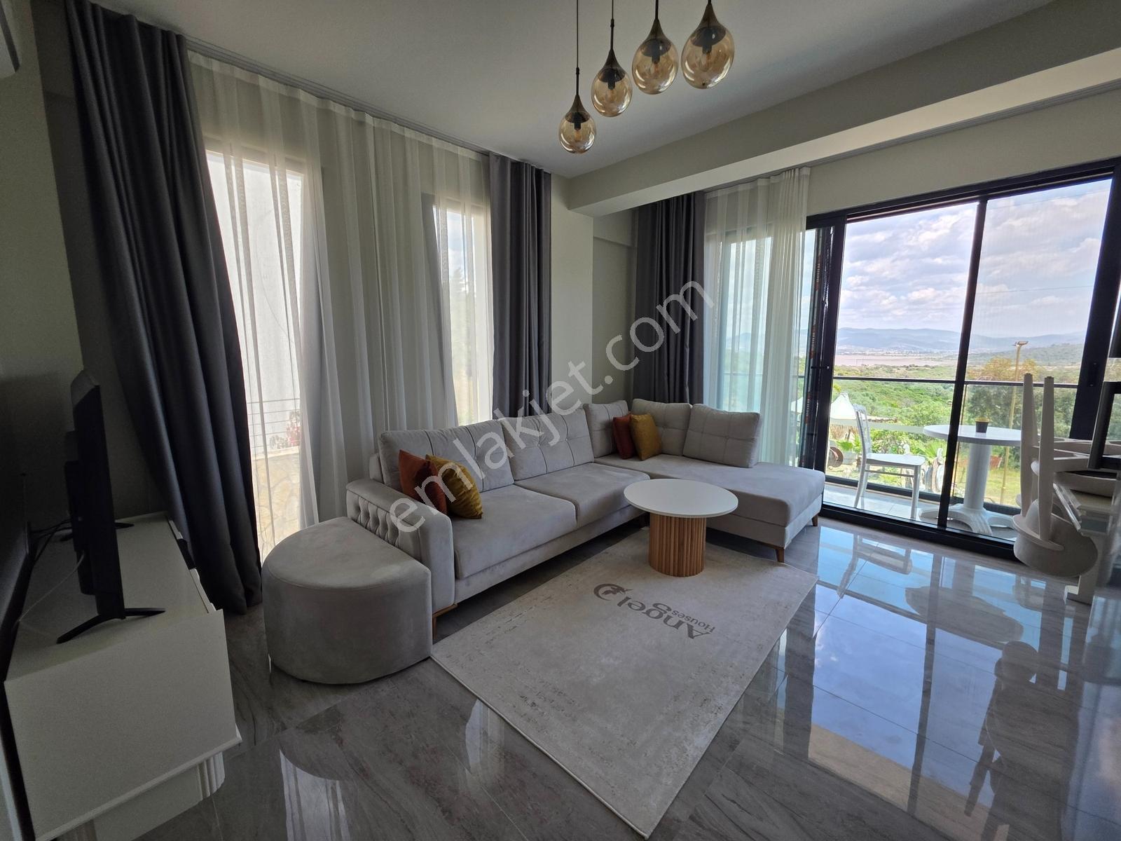 Adabükü Ayder Sitesi 2+2 Göl Manzaralı Havuzlu Villa - Görsel 2