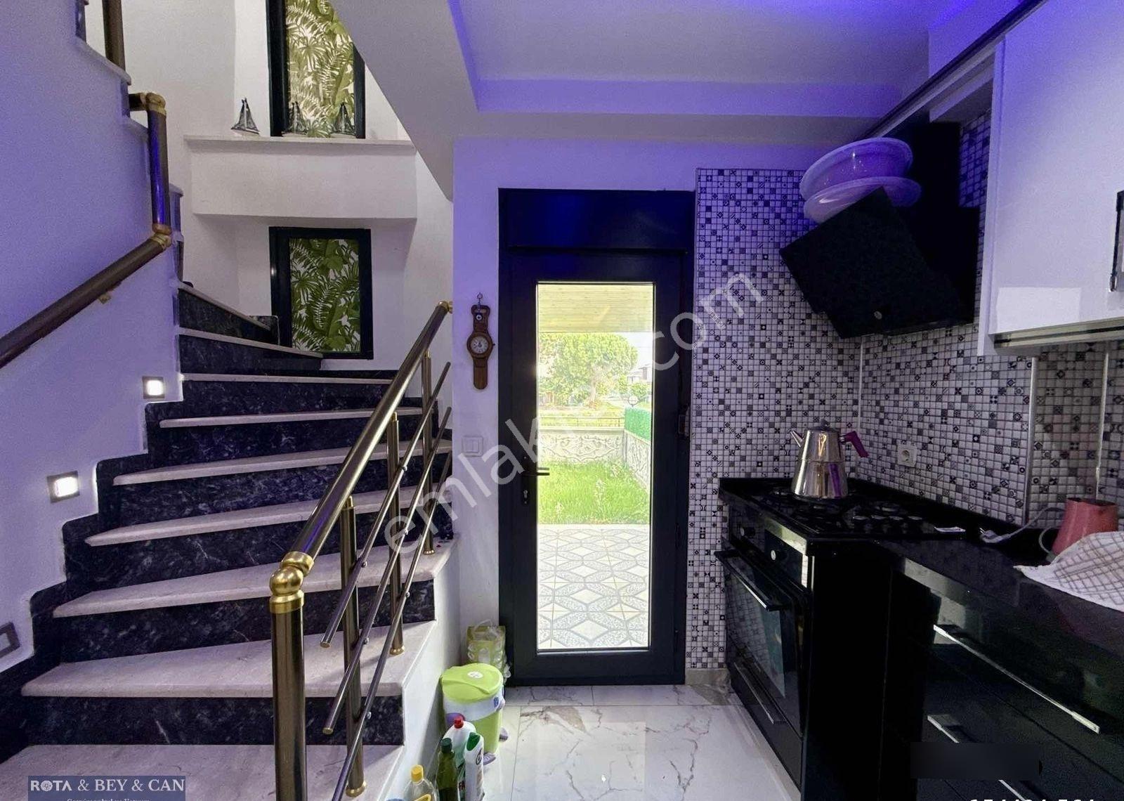 Rota'dan | İskele'ye Yürüme Mesafesinde, Site İçinde, 3+1 Villa - Görsel 18