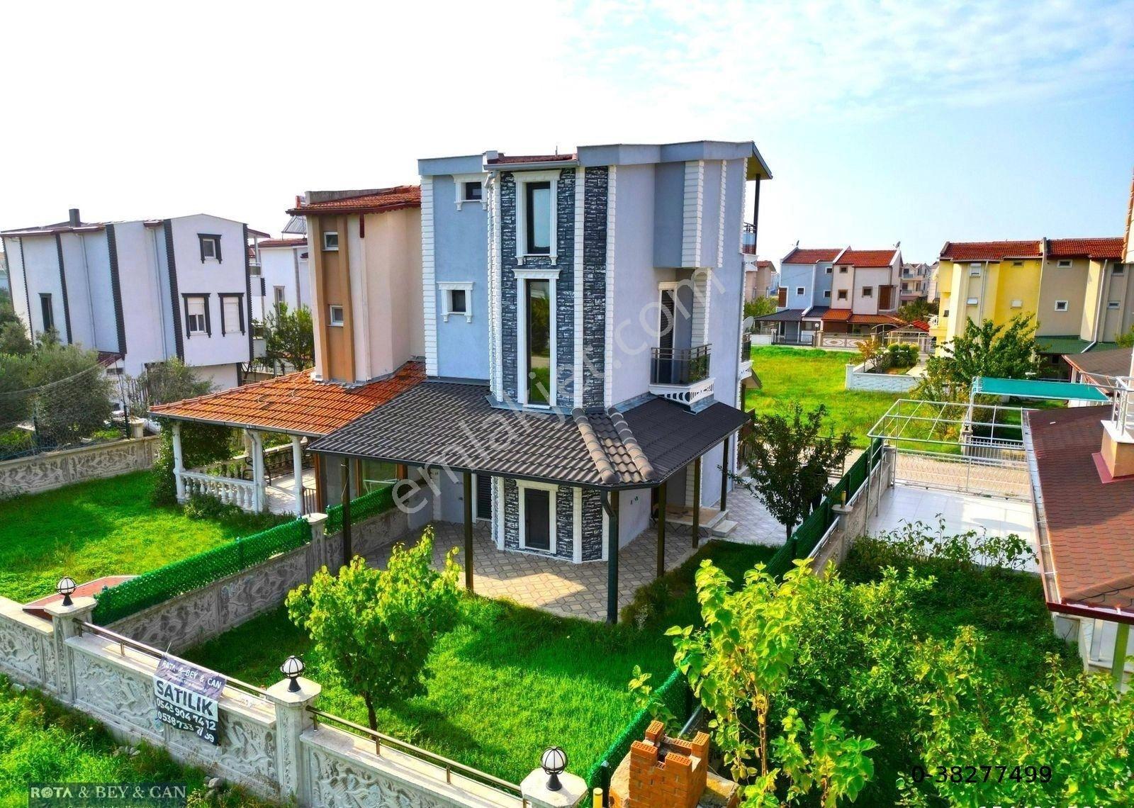 Rota'dan | İskele'ye Yürüme Mesafesinde, Site İçinde, 3+1 Villa