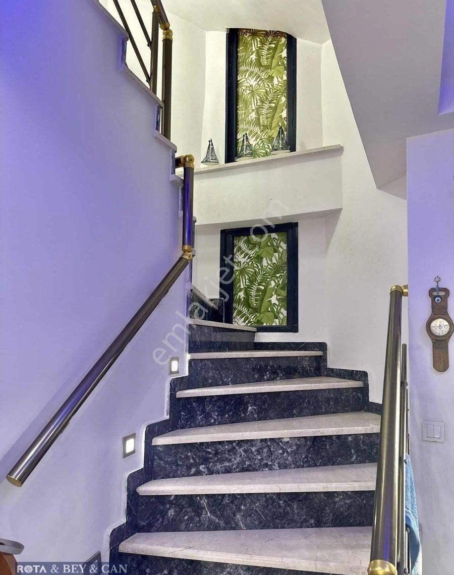 Rota'dan | İskele'ye Yürüme Mesafesinde, Site İçinde, 3+1 Villa - Görsel 14