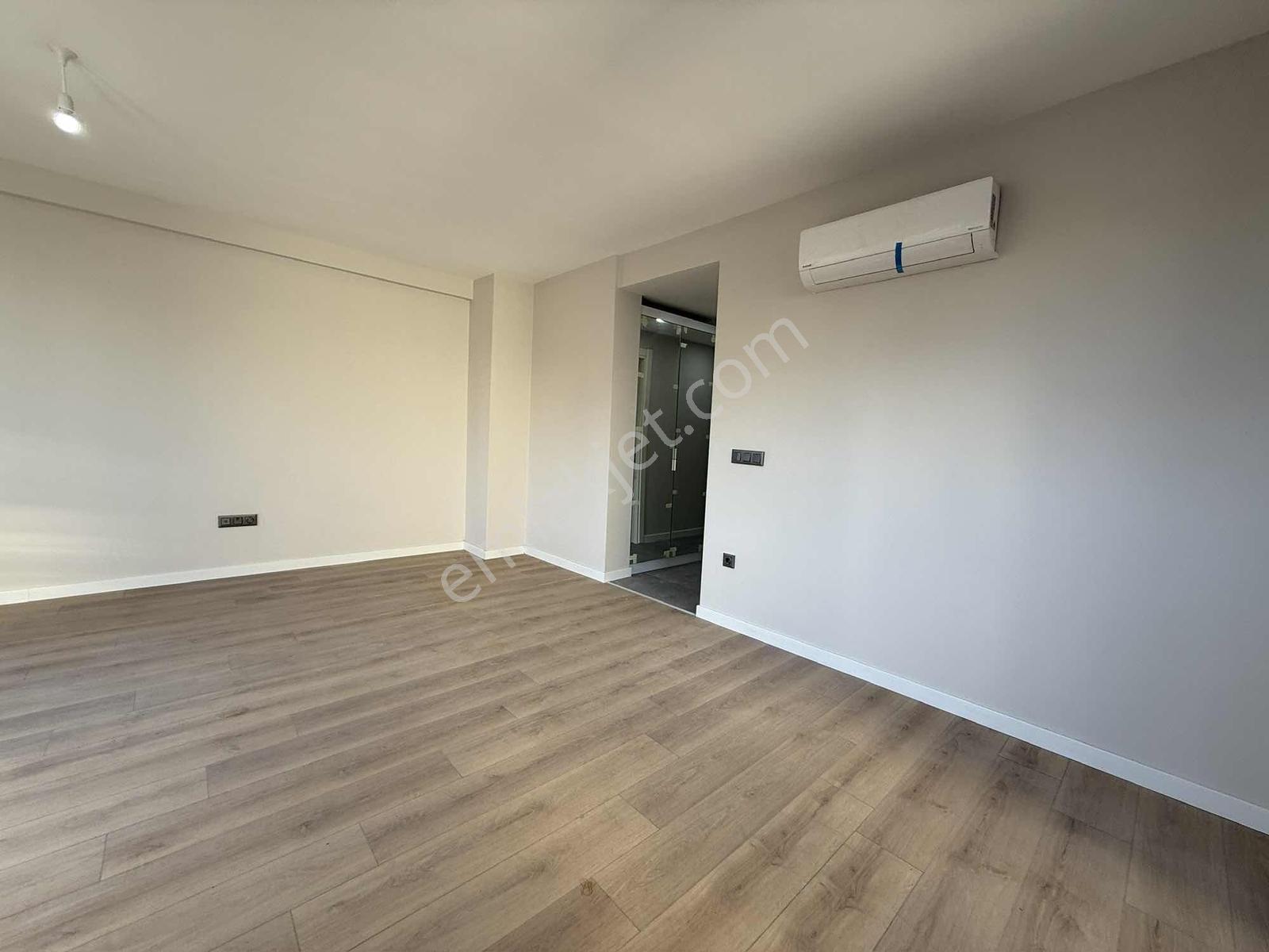 Suadiye'de Sıfır Binada Satılık 2+1 Daire, 75m² Net - Görsel 28