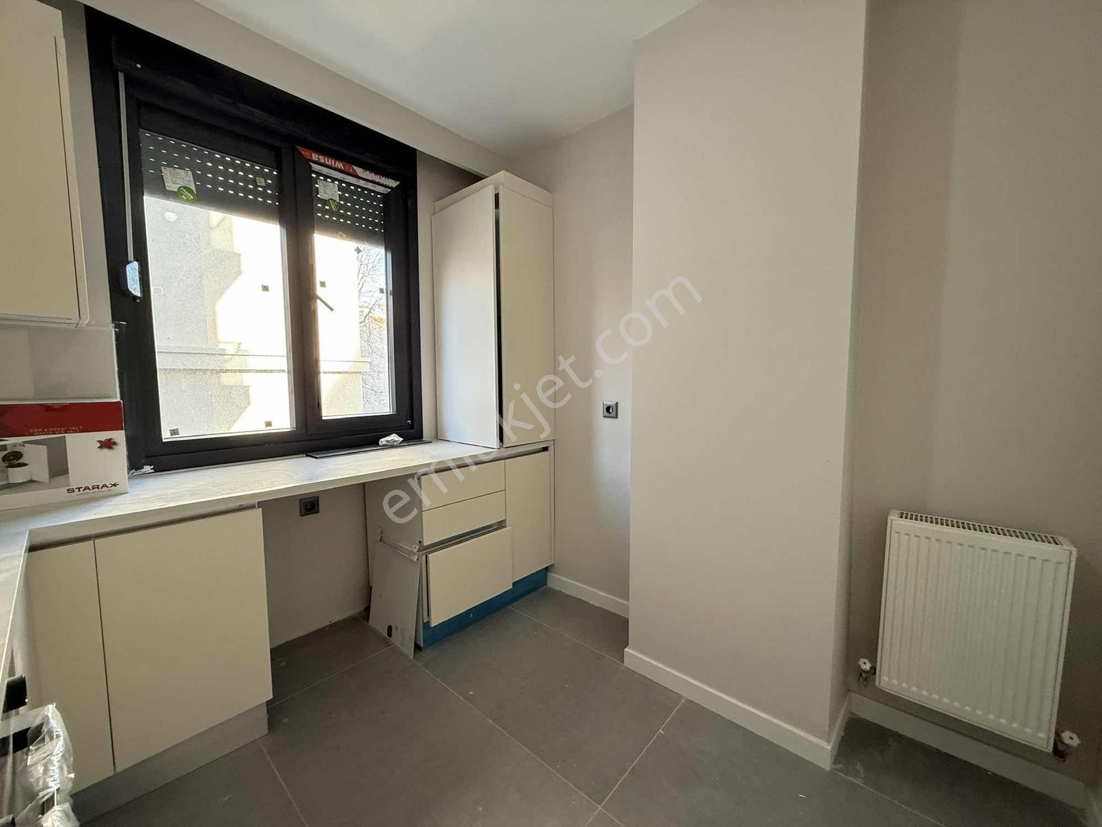 Suadiye'de Sıfır Binada Satılık 2+1 Daire, 75m² Net - Görsel 2