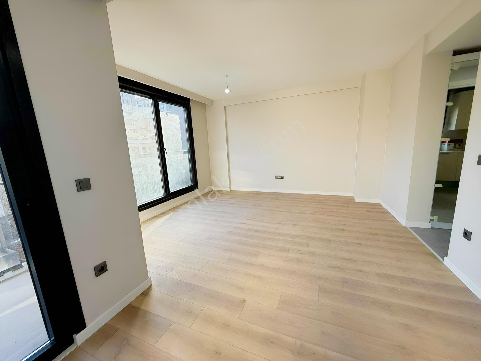 Suadiye'de Sıfır Binada Satılık 2+1 Daire, 75m² Net - Görsel 27