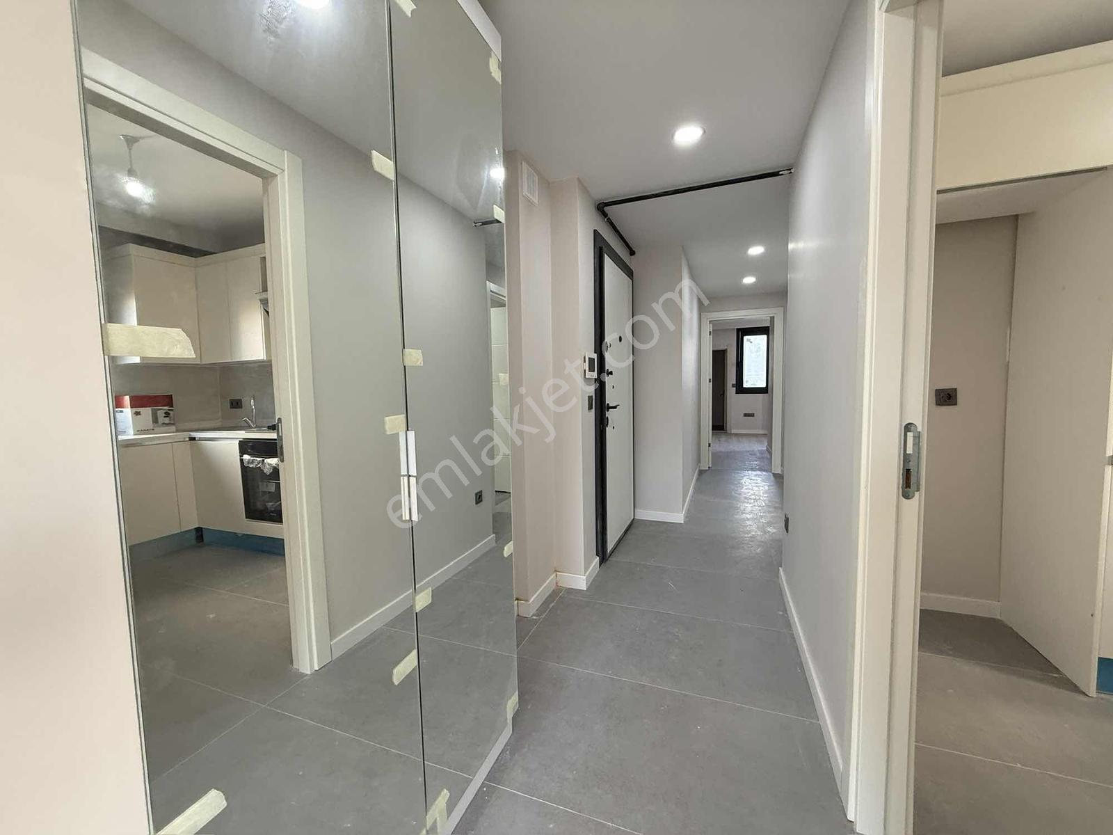Suadiye'de Sıfır Binada Satılık 2+1 Daire, 75m² Net - Görsel 24