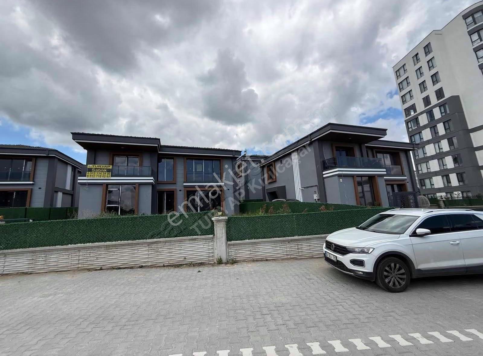 Bağlıcada Uygun Fiyat Ve Kaliteli Anahtar Teslim Satılık Villa - Görsel 12