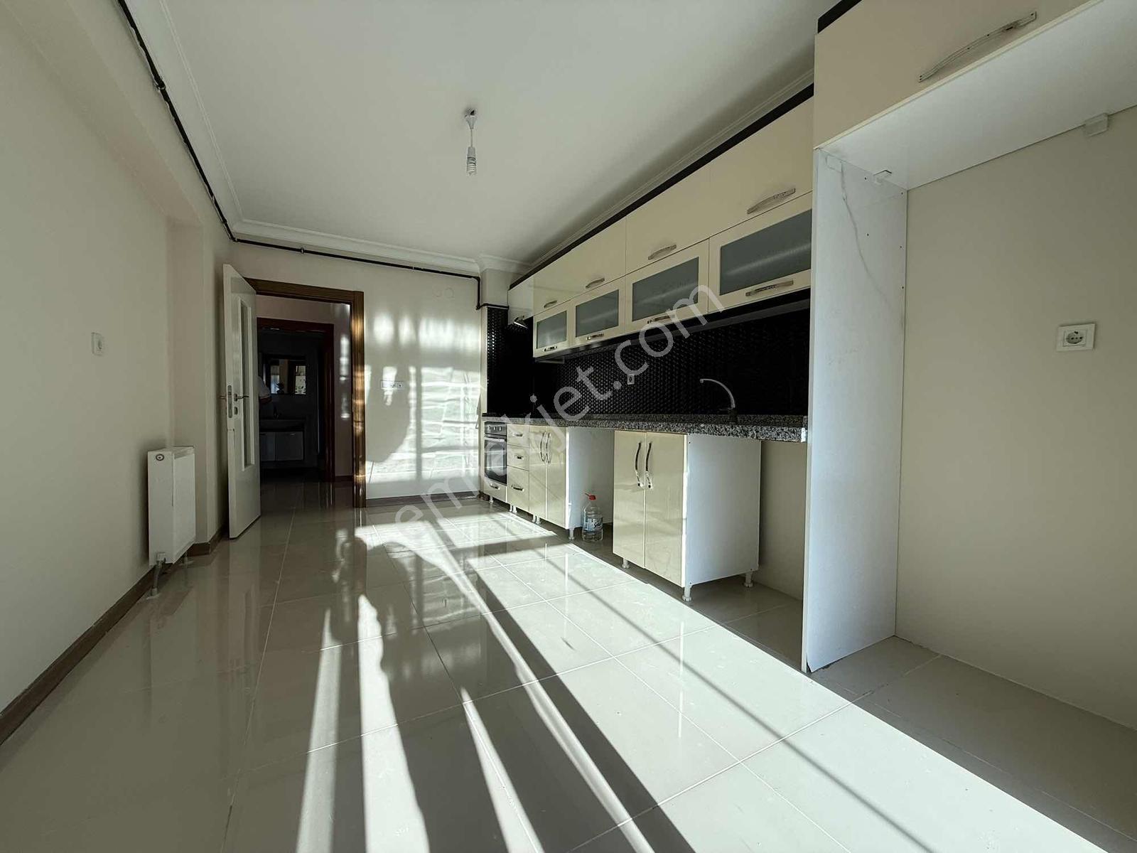 Yüce'den▓site İçerisin'de Geniş Oturumlu Ebeveyn.b Geniş Balkon - Görsel 30