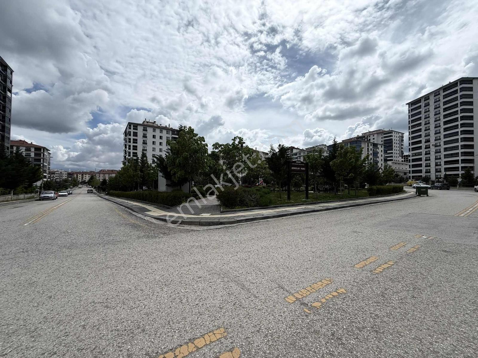 Yüce'den▓site İçerisin'de Geniş Oturumlu Ebeveyn.b Geniş Balkon - Görsel 11