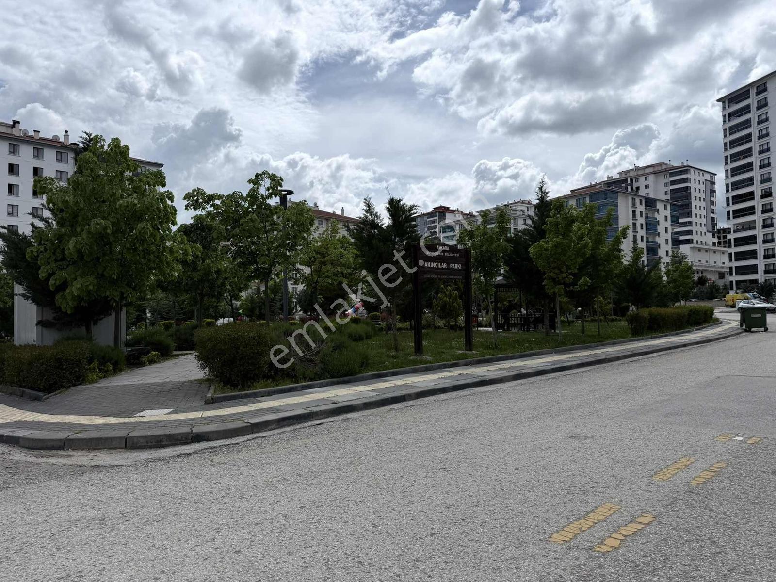 Yüce'den▓site İçerisin'de Geniş Oturumlu Ebeveyn.b Geniş Balkon - Görsel 34