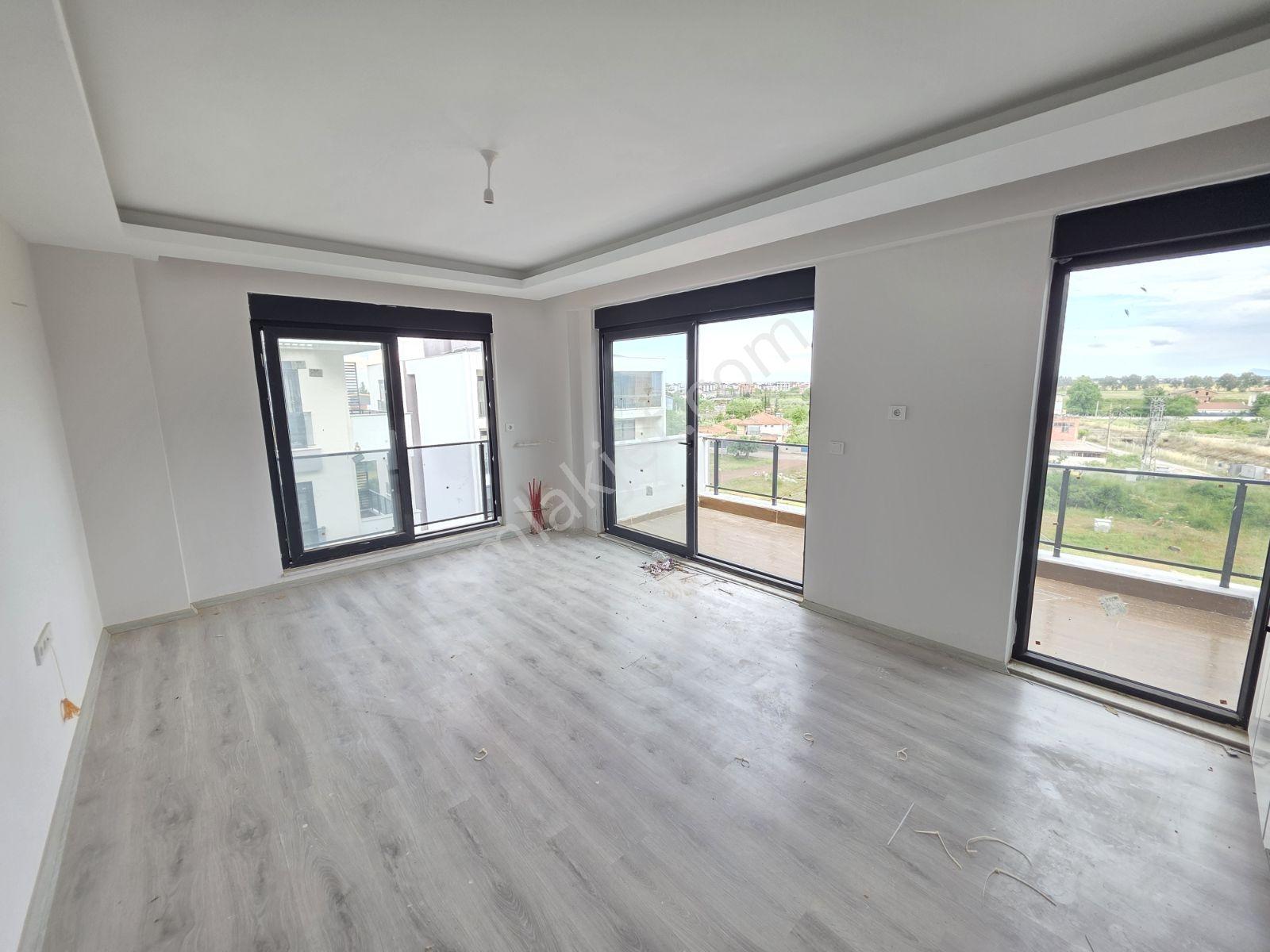 Havuz Manzaralı 2+1 / Güneydoğu Cepheli / Yeniköy - Görsel 2