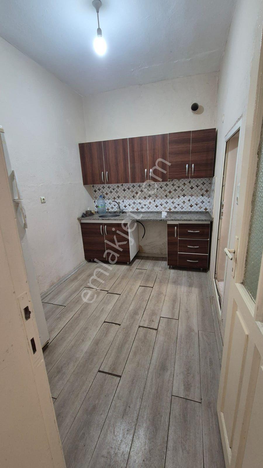 📣 Altıntaş Mahallesinde 2+1 Çarşı İçinde Eşyalı Kiralık Daire 📣 - Görsel 7