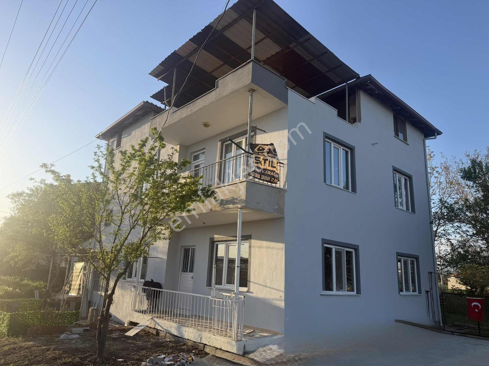 Çivril-kızılcasöğüt Mahallesinde 2 Katlı Fırsat Müstakil Ev...!! - Görsel 4