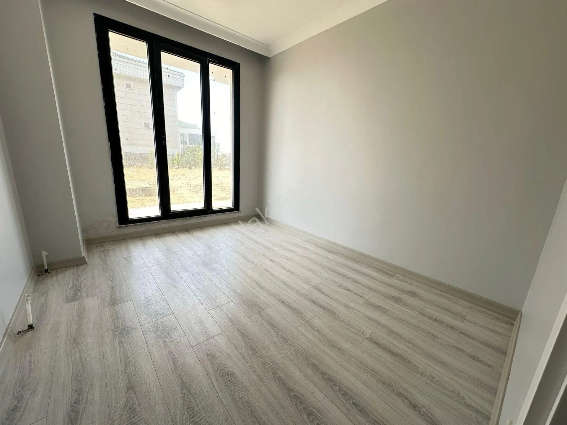 Büyükçekmece Celaliye Bölgesinde 2+1 Bahçe Kullanımlı Lüks Daire - Görsel 7
