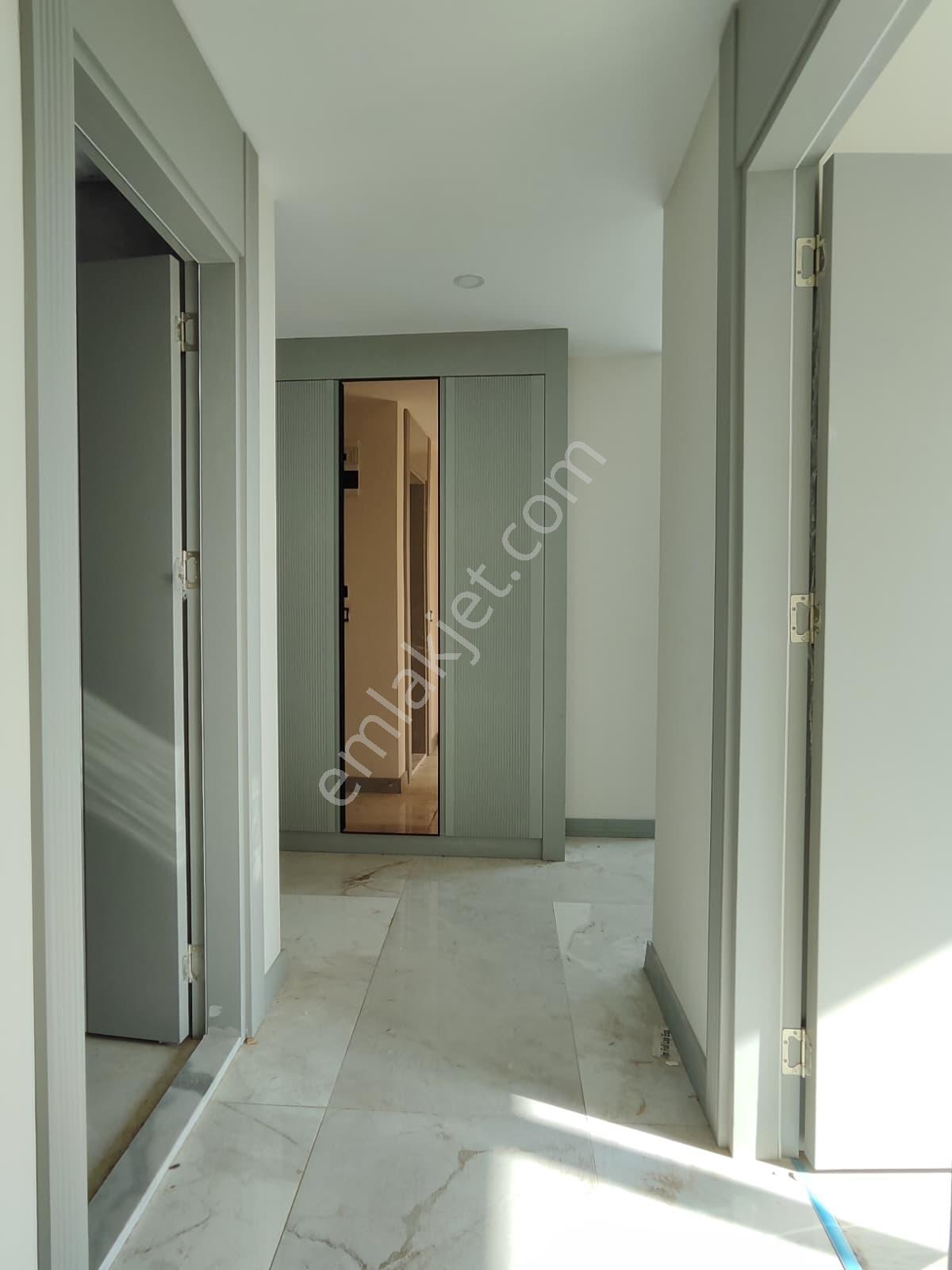 Thor'dan Ayaş Yemişkumun'a Yakın Sıfır Binada 2+1 Lüks Daire - Görsel 26