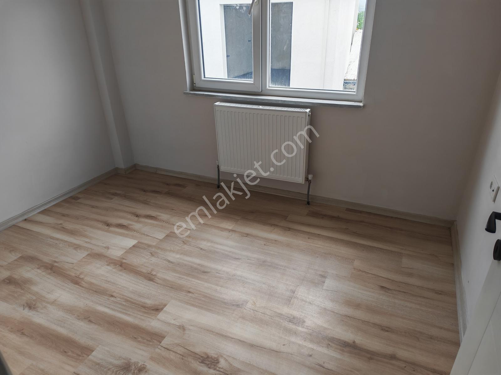 2+1 Reşadiyenin En Değerli Bölgesinde 3 Senelik Modern Daire! - Görsel 12
