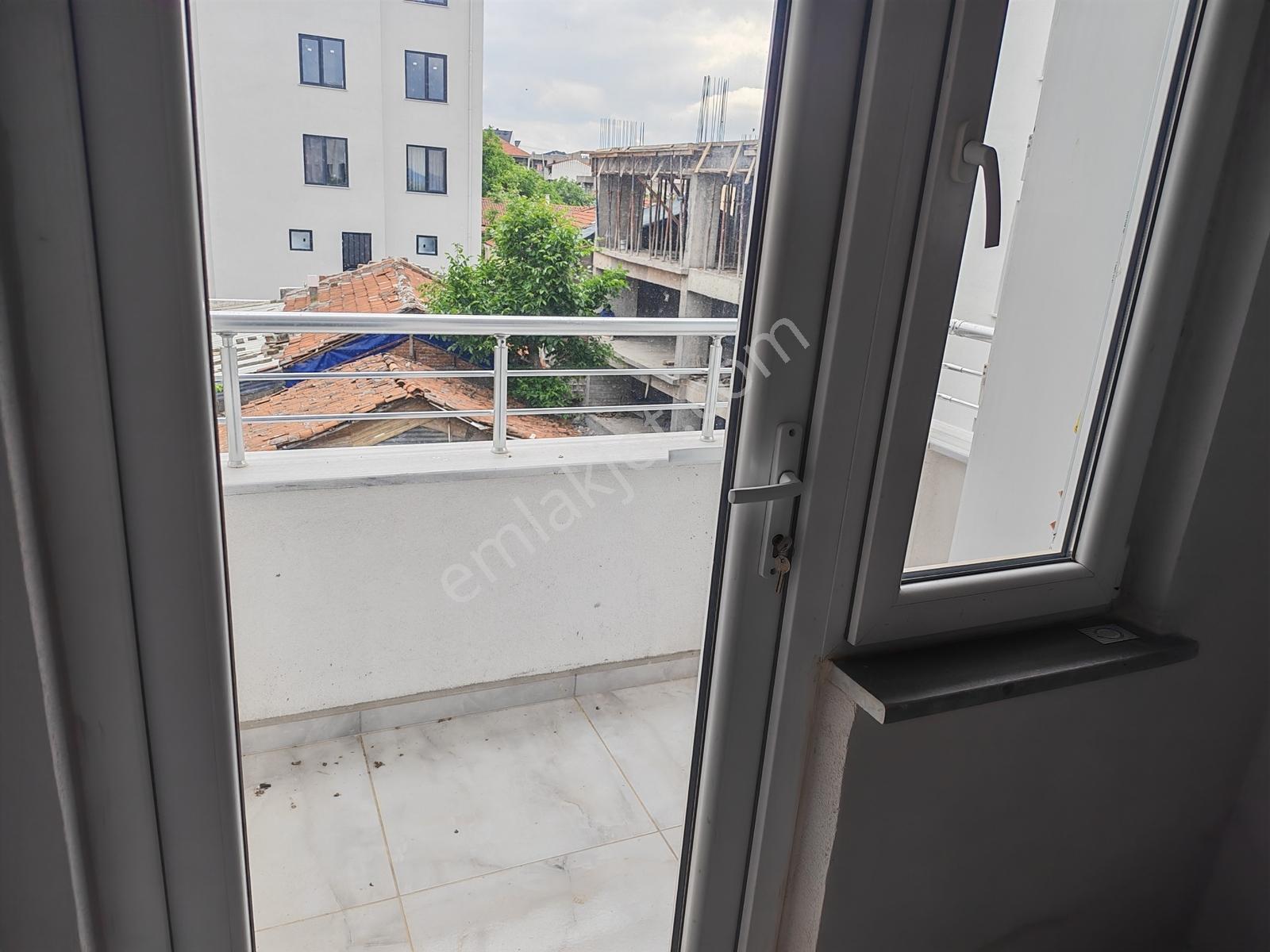 2+1 Reşadiyenin En Değerli Bölgesinde 3 Senelik Modern Daire! - Görsel 17