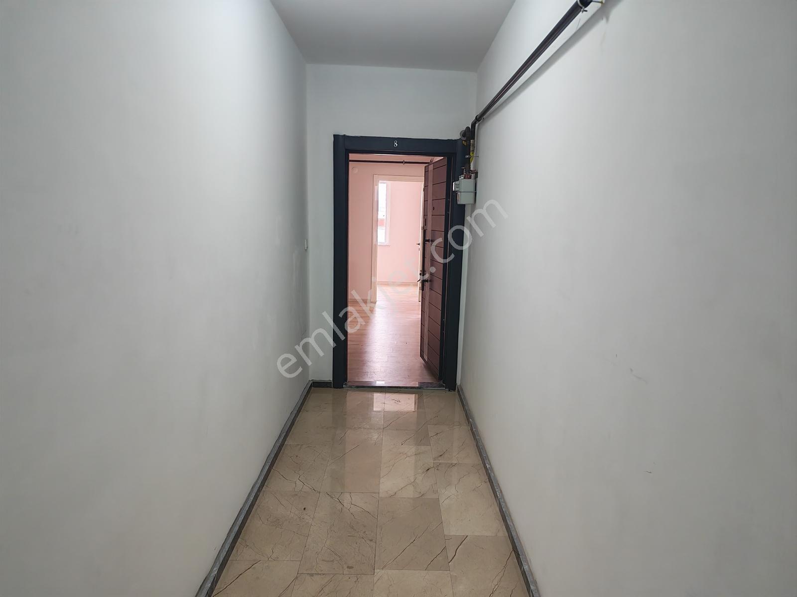 2+1 Reşadiyenin En Değerli Bölgesinde 3 Senelik Modern Daire! - Görsel 18