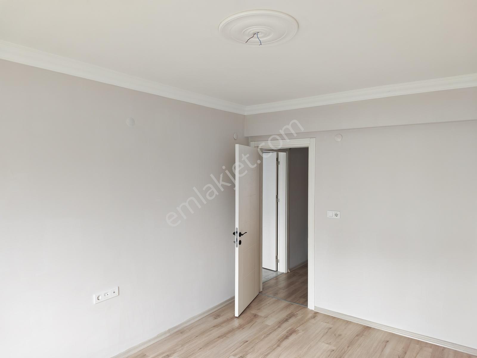 2+1 Reşadiyenin En Değerli Bölgesinde 3 Senelik Modern Daire! - Görsel 29