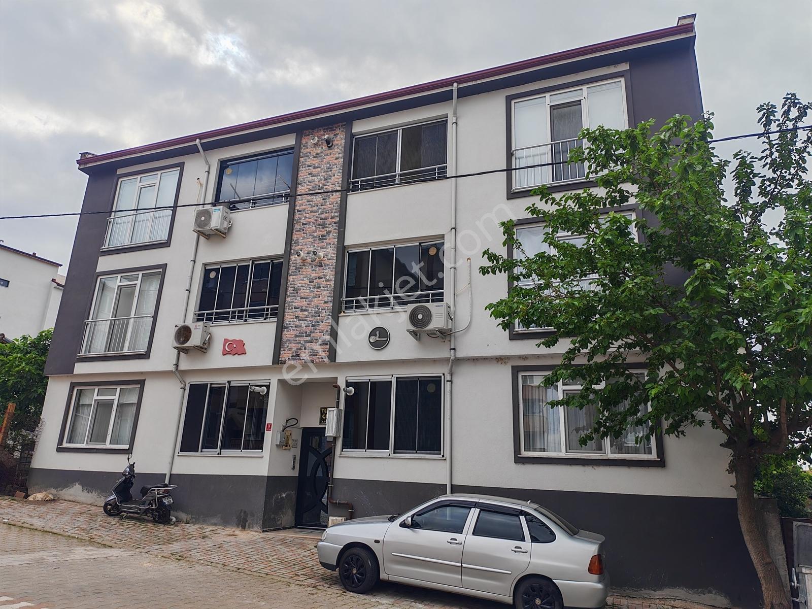 2+1 Reşadiyenin En Değerli Bölgesinde 3 Senelik Modern Daire! - Görsel 3