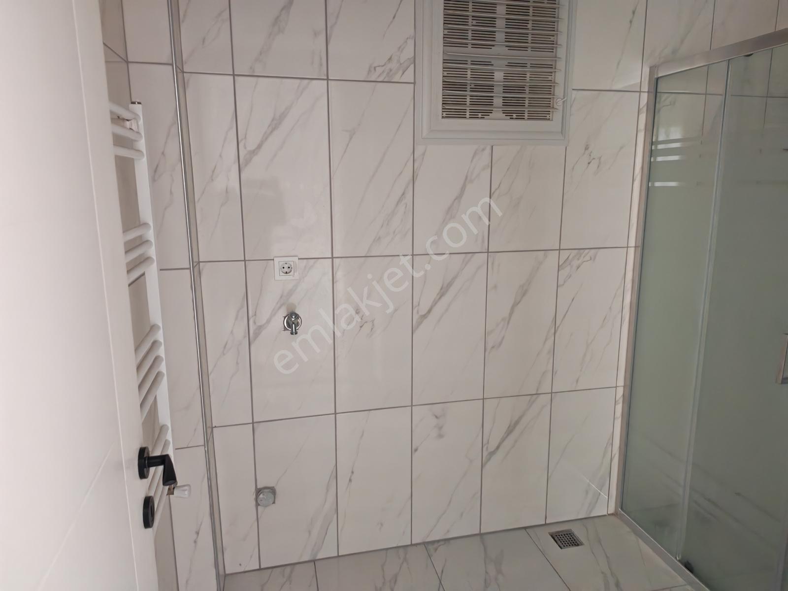 2+1 Reşadiyenin En Değerli Bölgesinde 3 Senelik Modern Daire! - Görsel 14