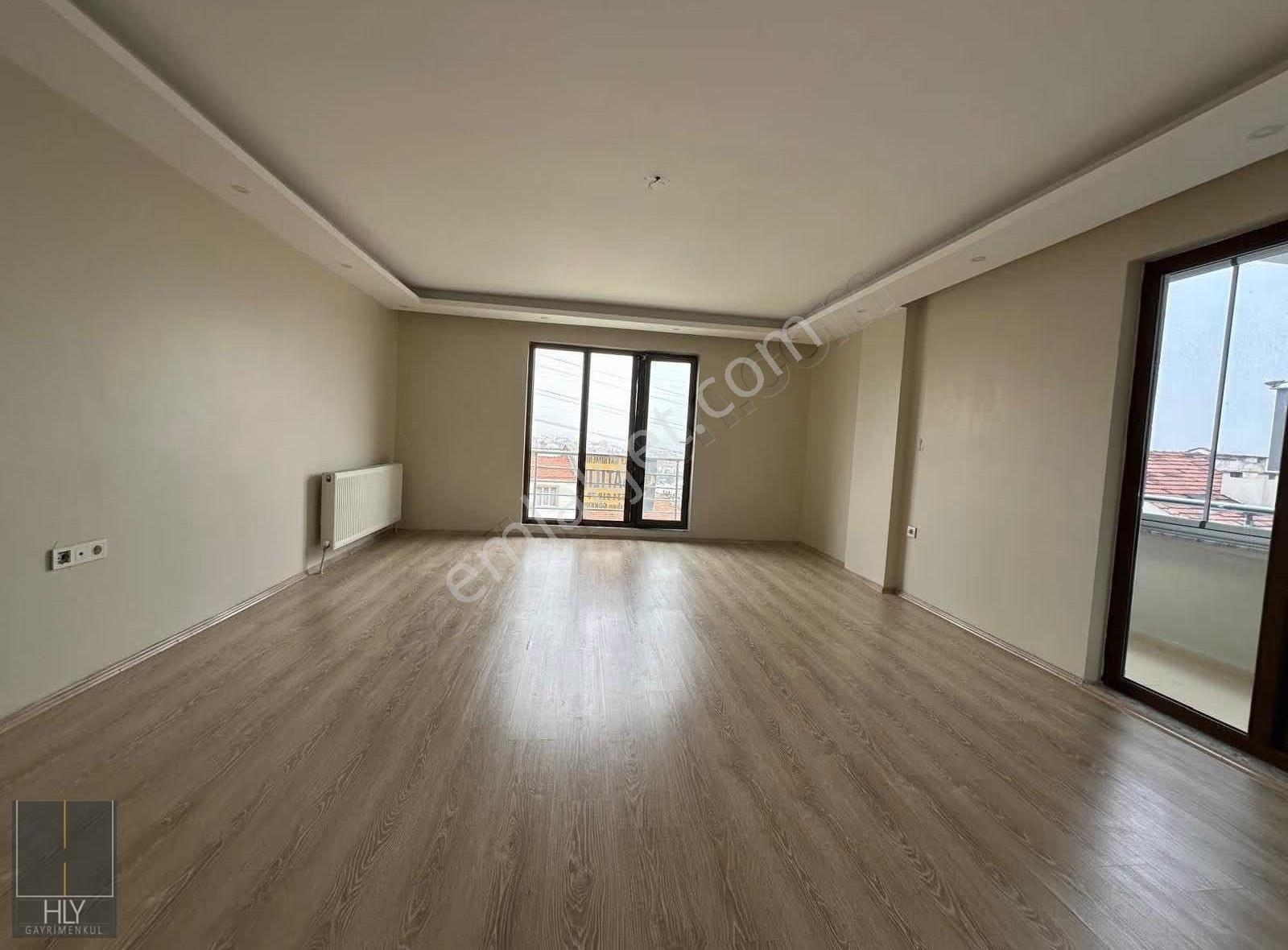 Hly Gayrimenkulden Sütlüce Mahallesinde 2+1 Kiralık Daire - Görsel 23