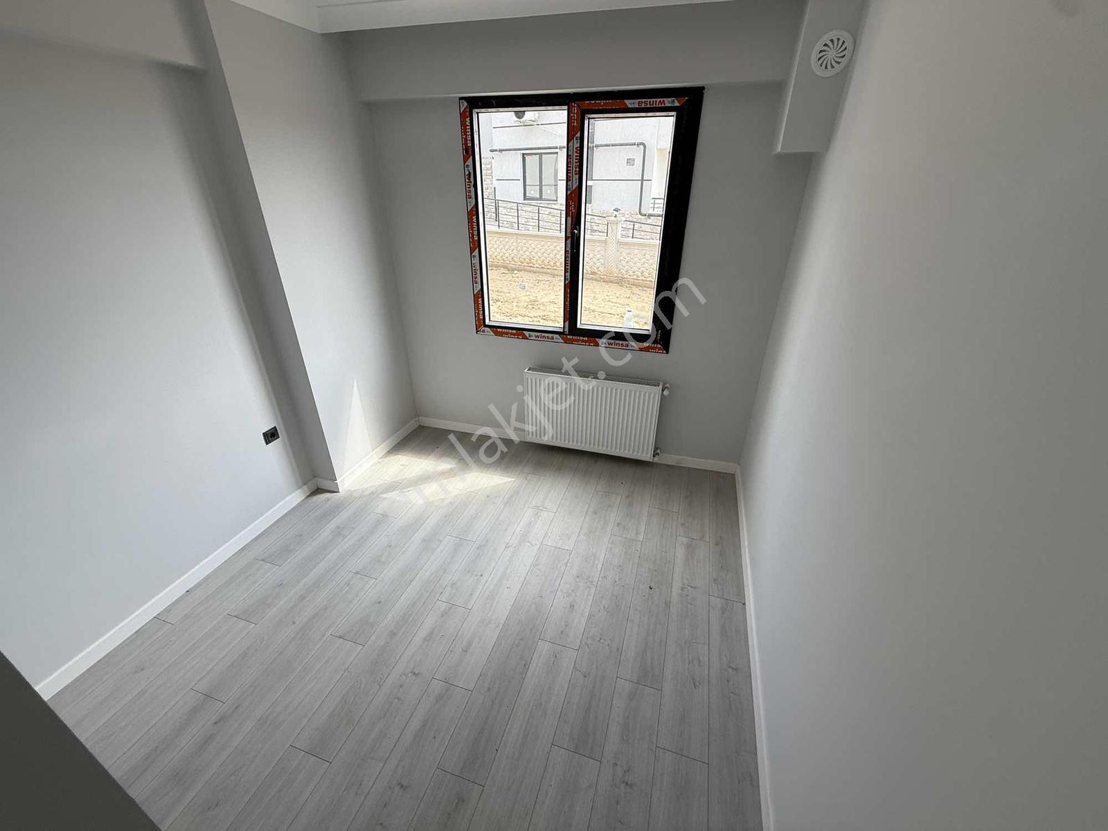 Esnaf'tan Gömeç Mithatpaşa Da Geniş Balkonlu 2+1 Lux Daire - Görsel 14